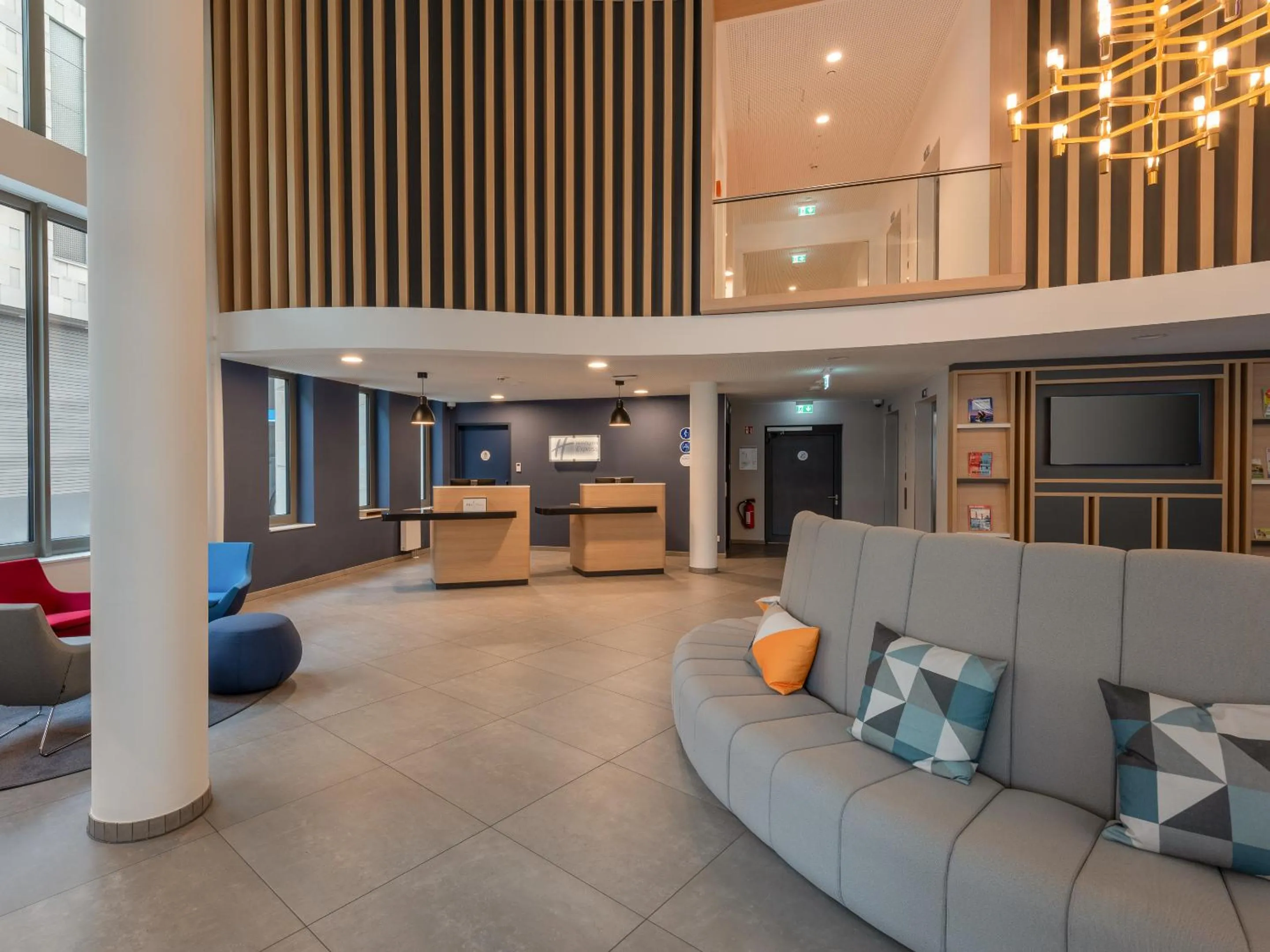 Lobby or reception in Holiday Inn Express Heilbronn by IHG