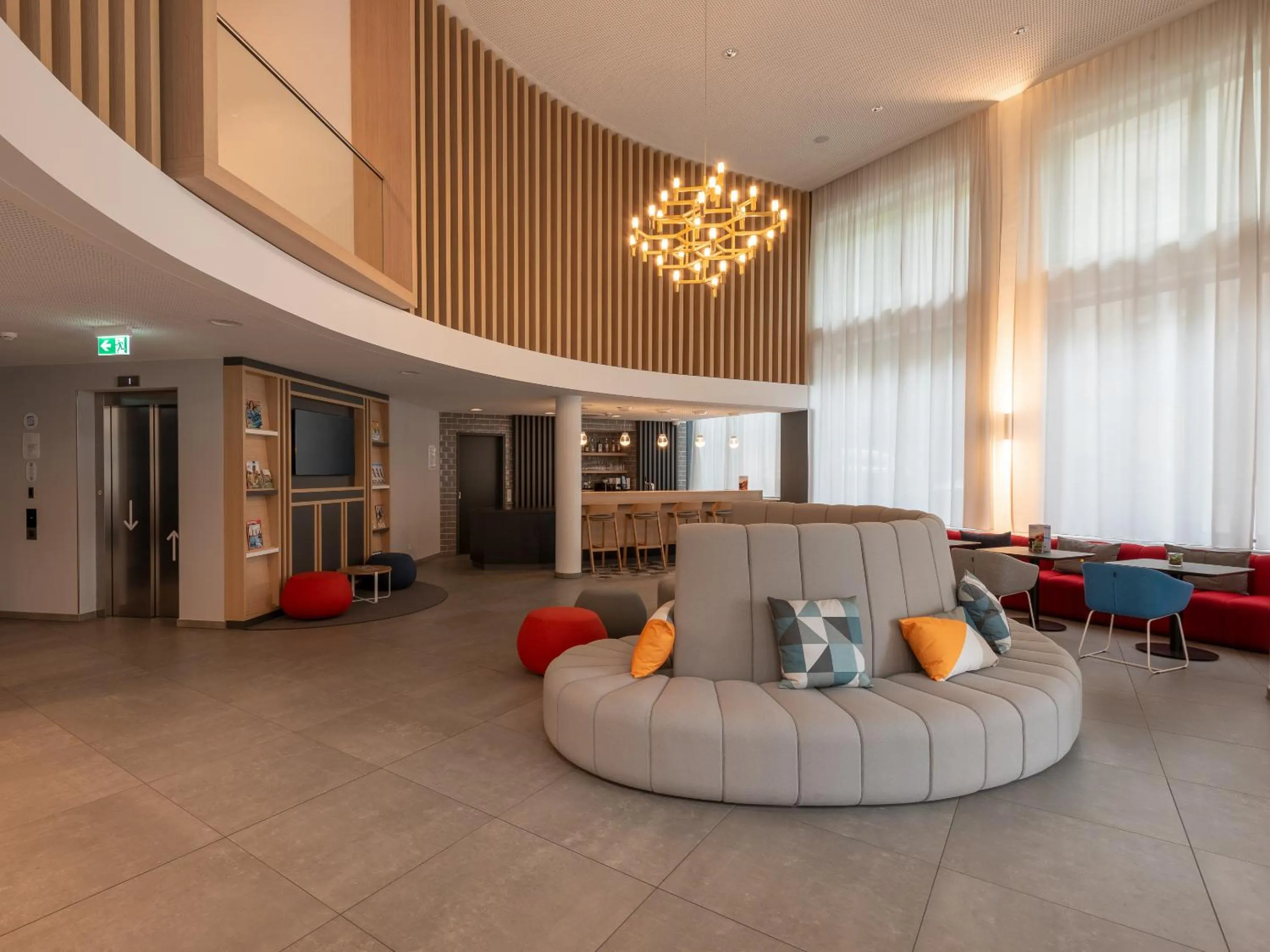 Lobby or reception in Holiday Inn Express Heilbronn by IHG