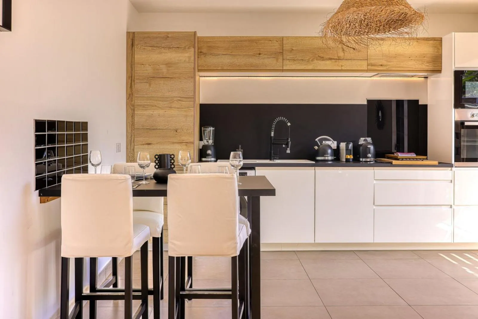 kitchen in Le Moma by the ocean