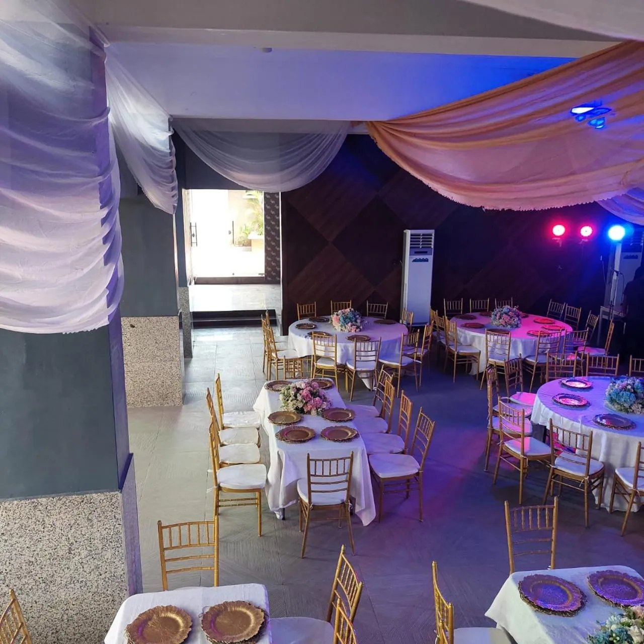Banquet/Function facilities in Fragrance Apartments and Suites