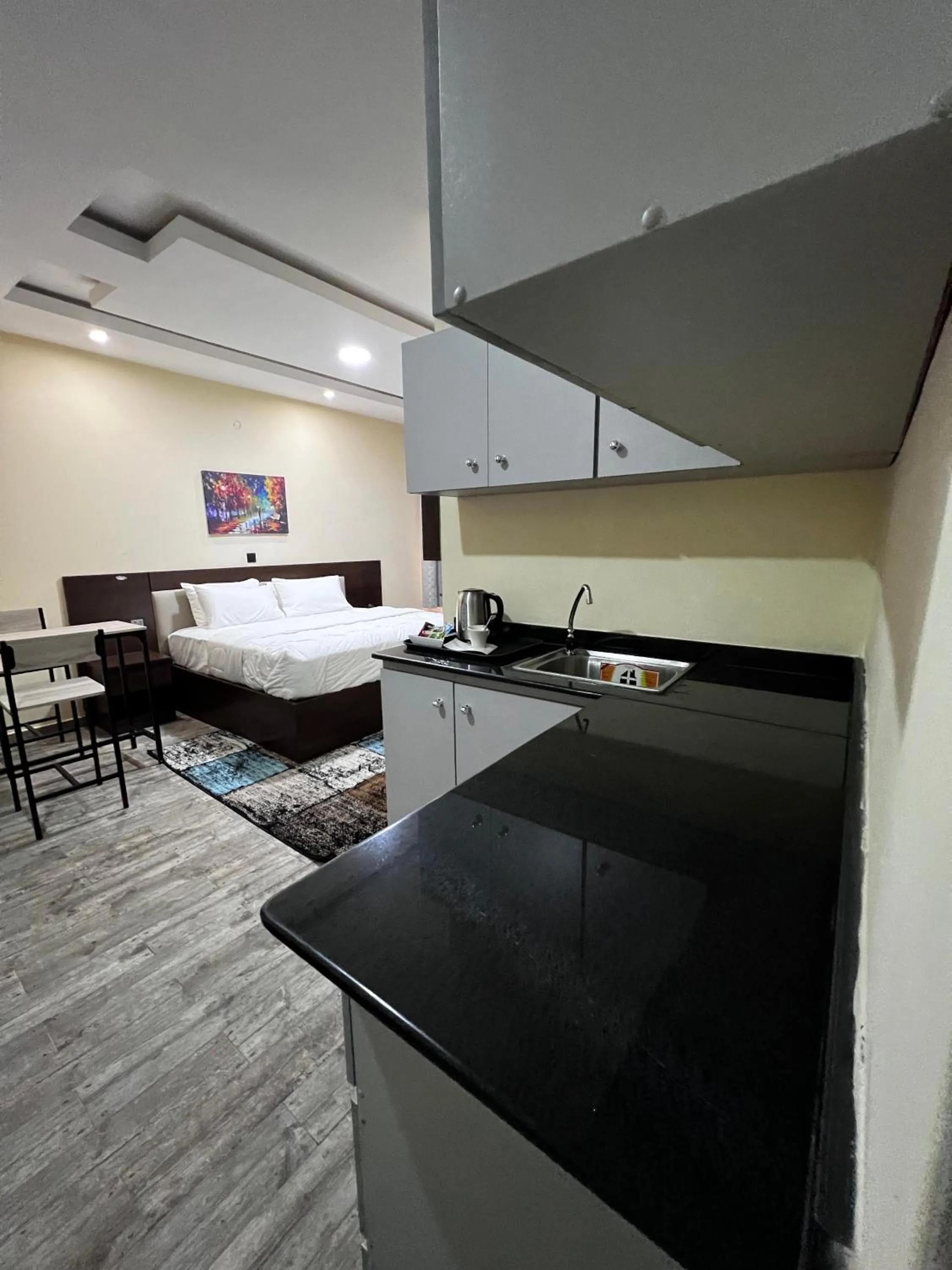 Fragrance Apartments and Suites