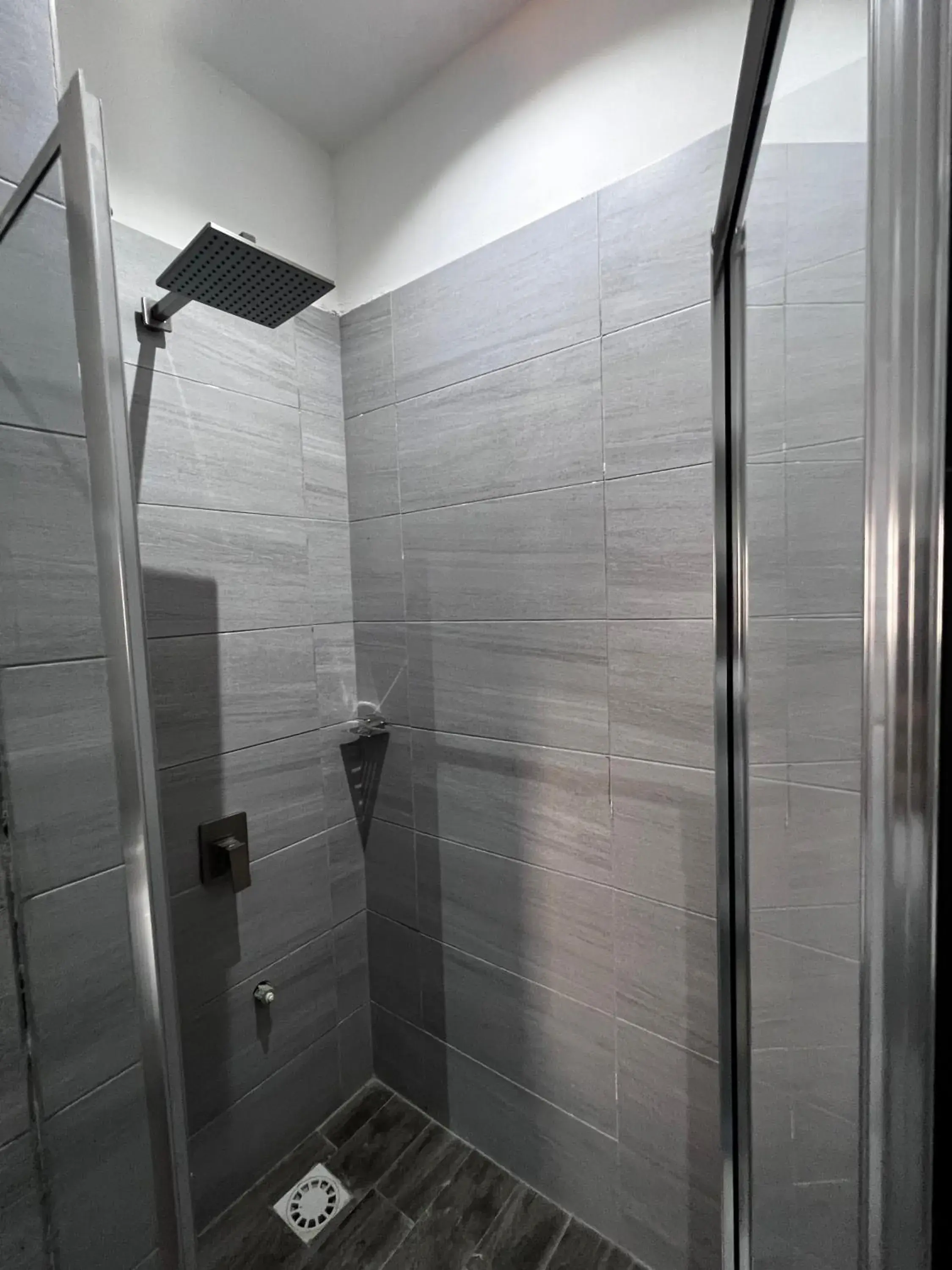 Deluxe Suite in Fragrance Apartments and Suites Deluxe Suite in Fragrance Apartments and Suites