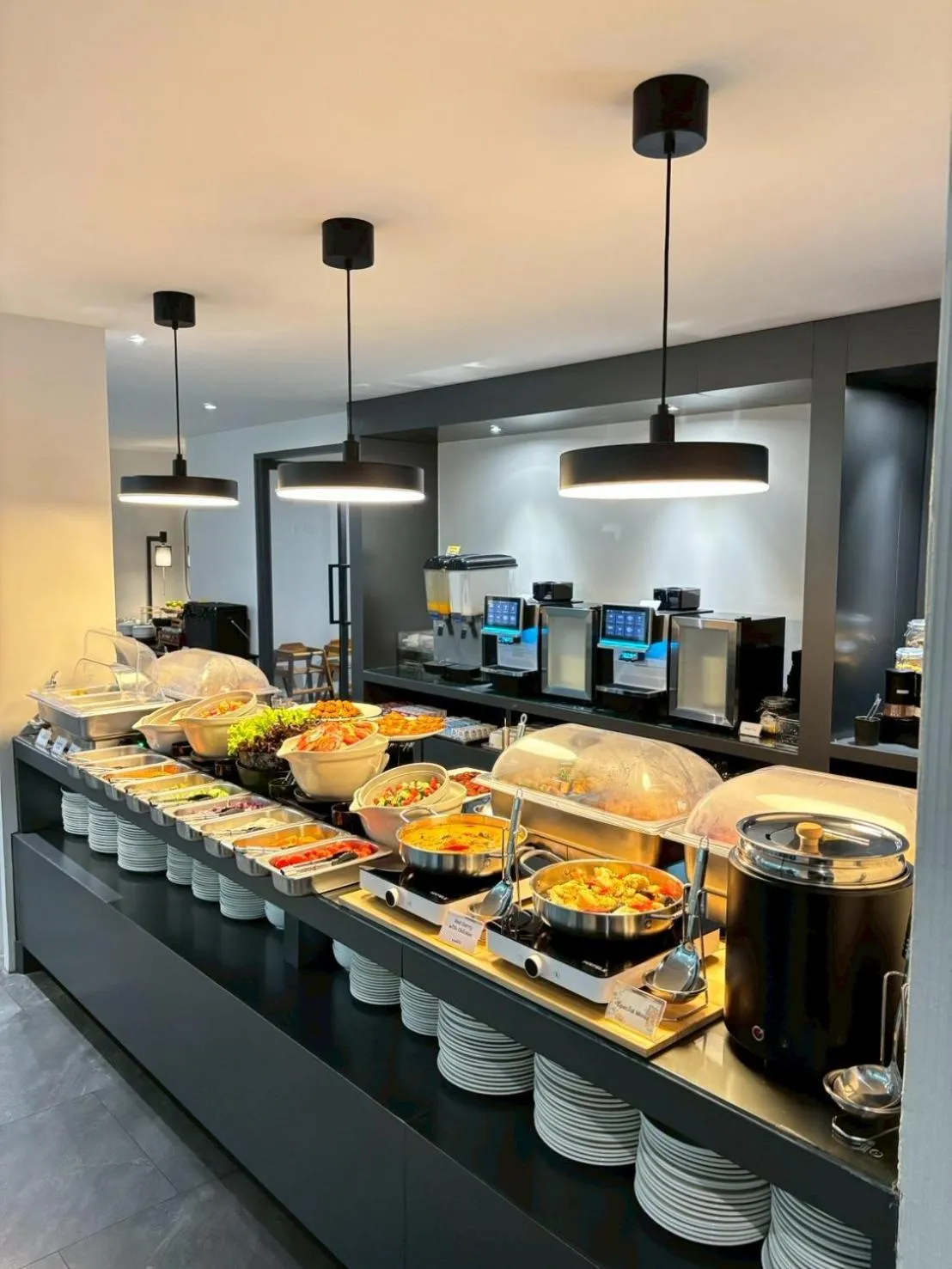 Breakfast in POR Singharat