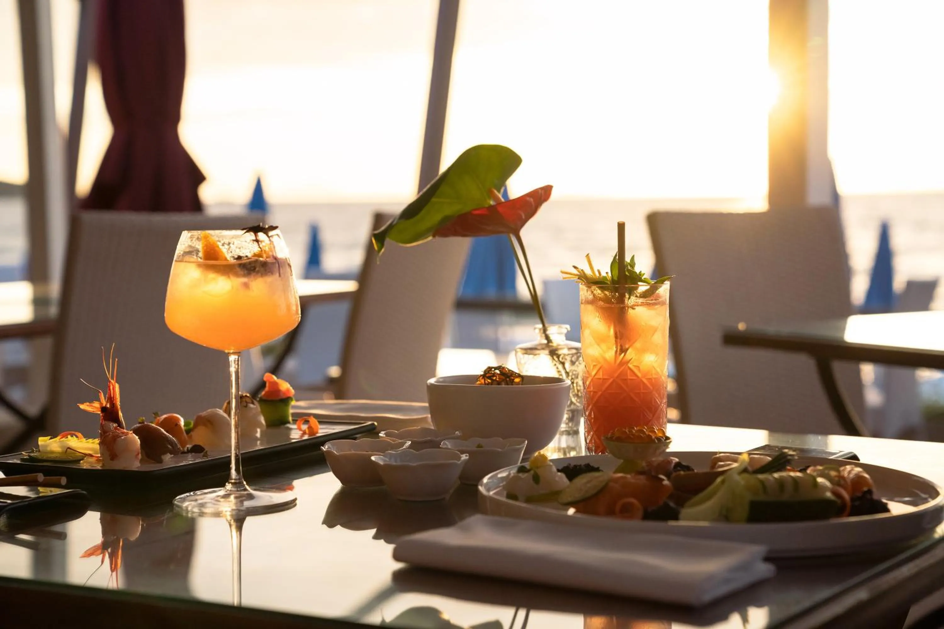 Restaurant/places to eat in Cala Beach Resort