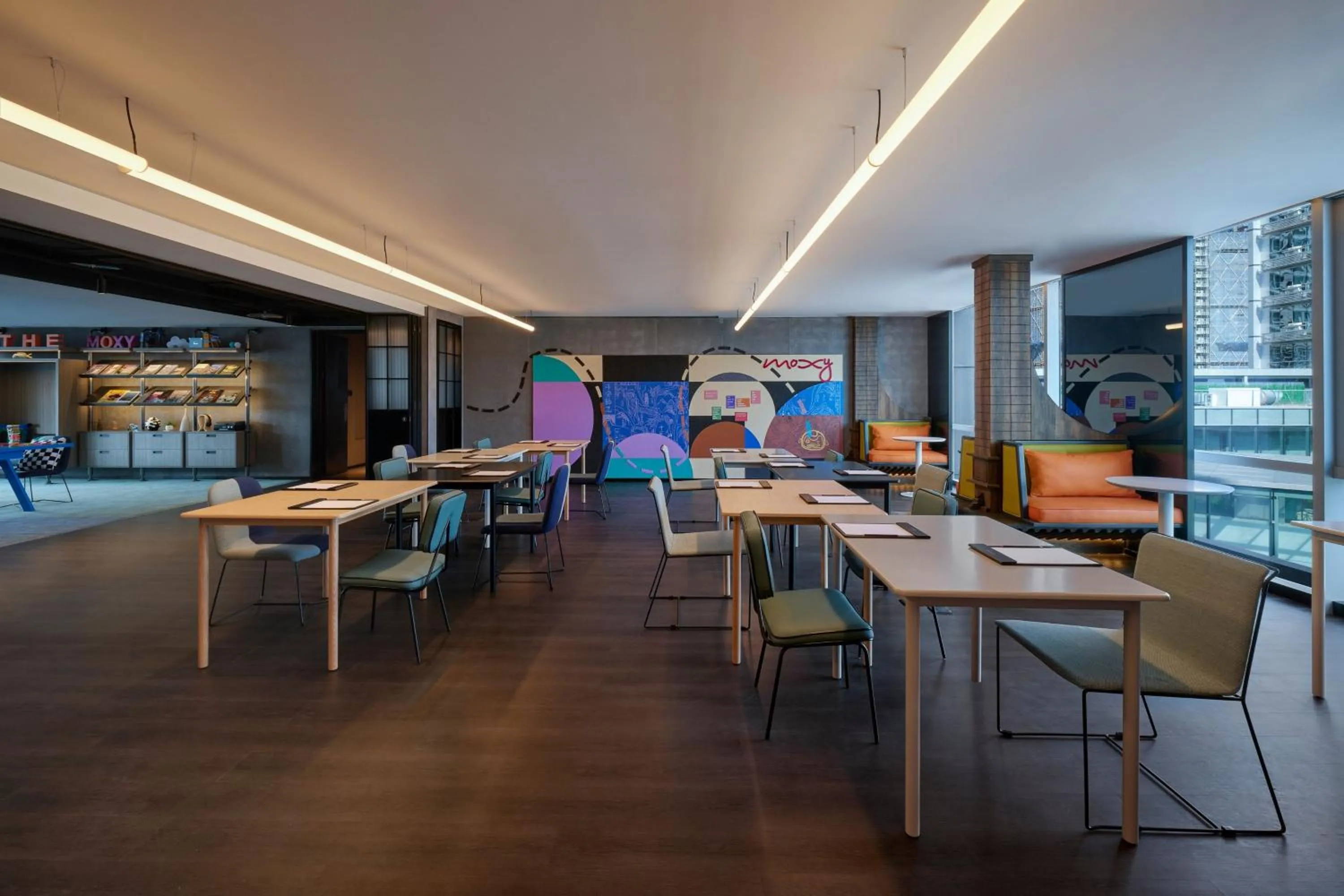 Meeting/conference room in Moxy Qiandao Lake