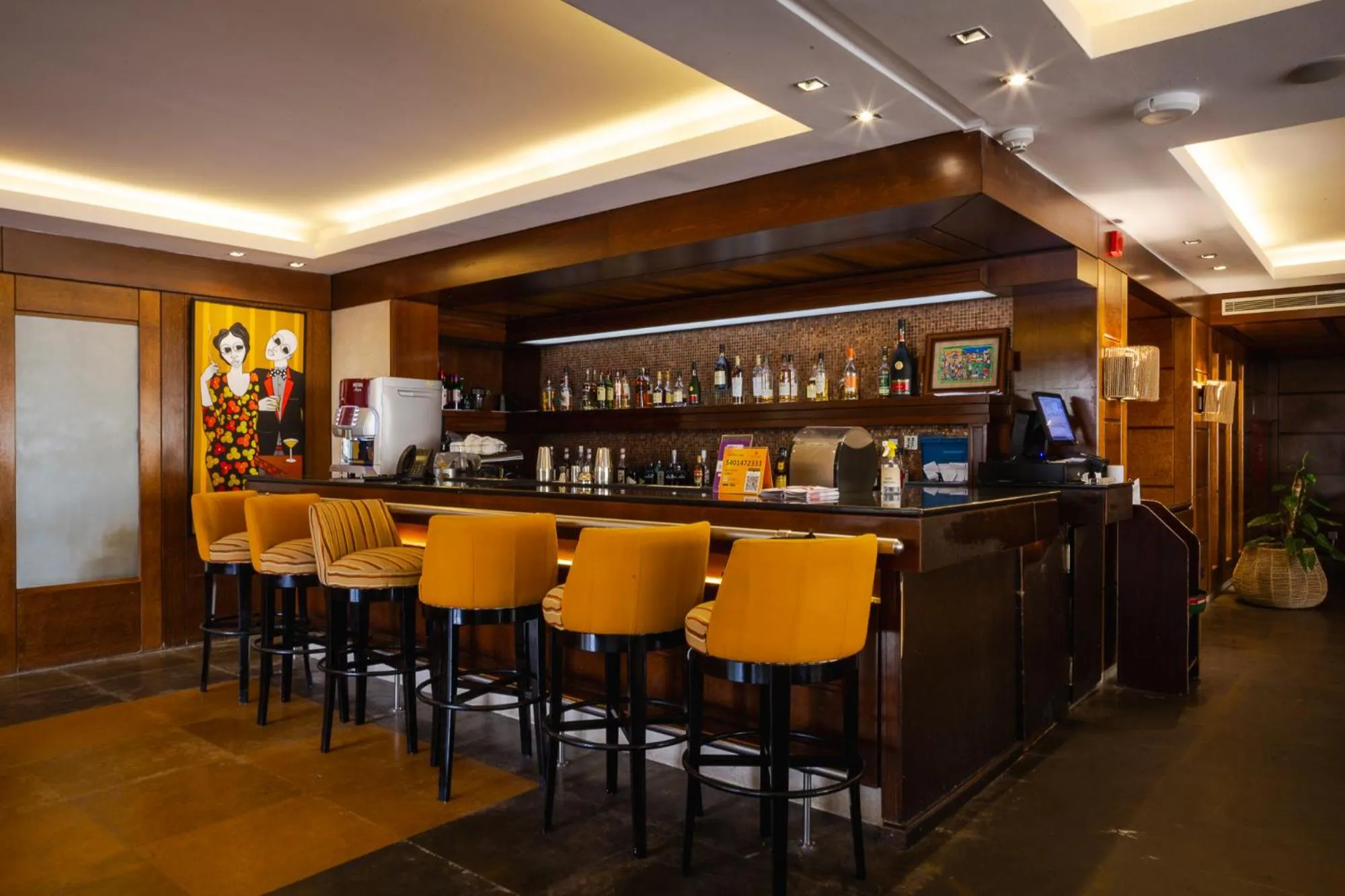 Restaurant/places to eat in Eko Hotel Suites