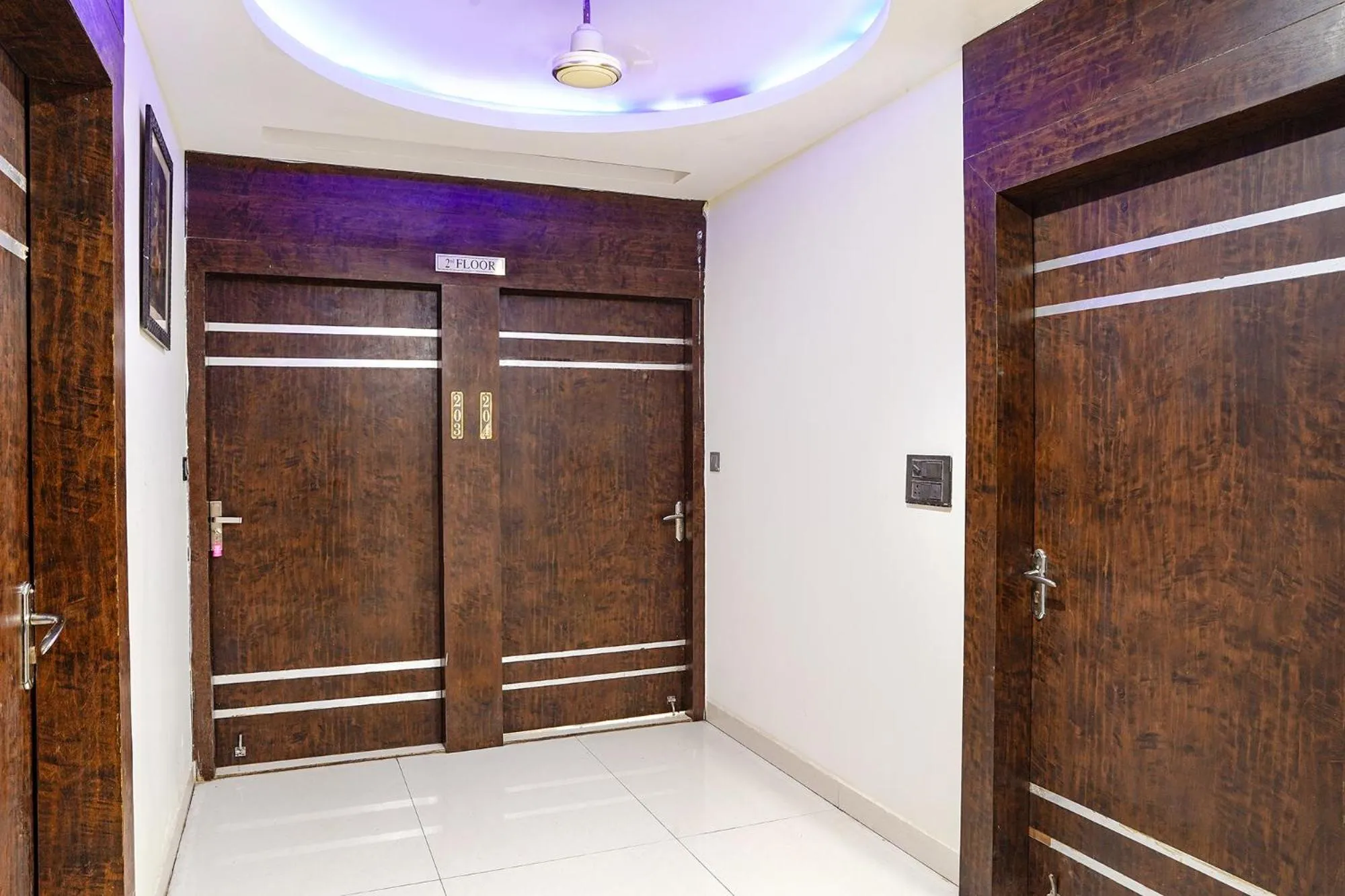 Lobby or reception in FabHotel Jalsa DLX