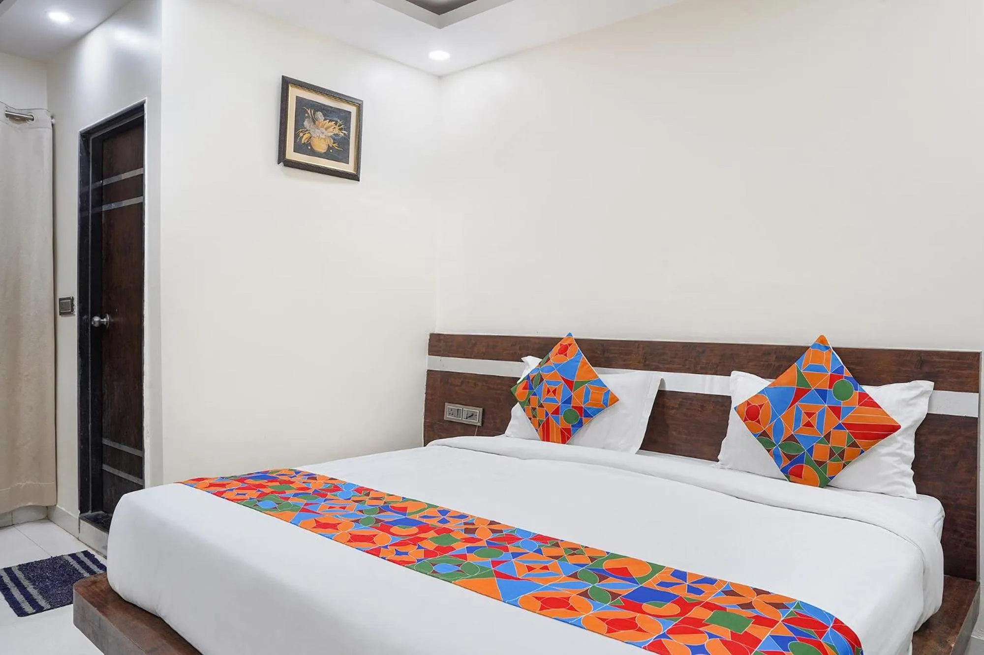 Bed in FabHotel Jalsa DLX