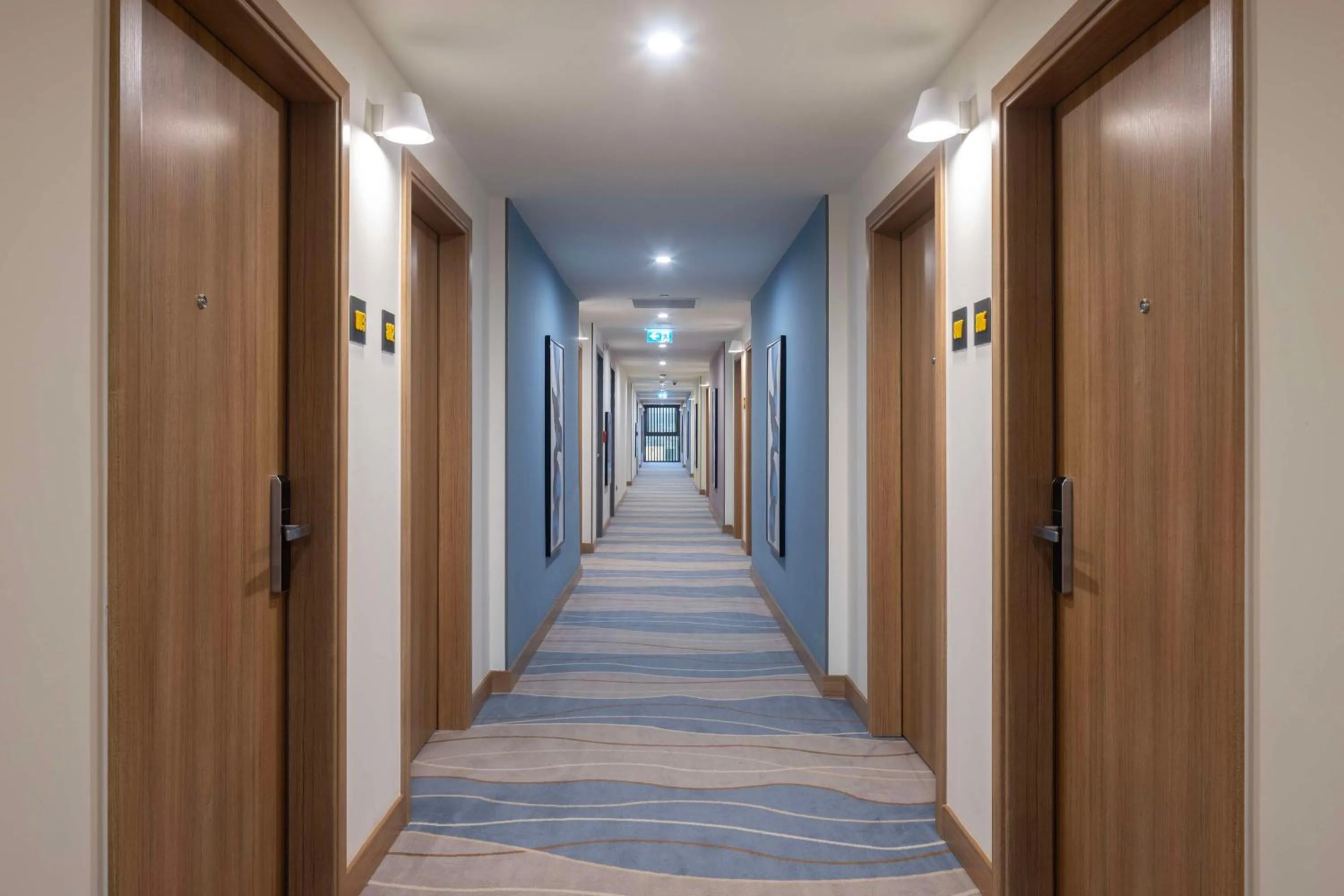 Photo of the whole room in Hampton by Hilton Antalya Airport