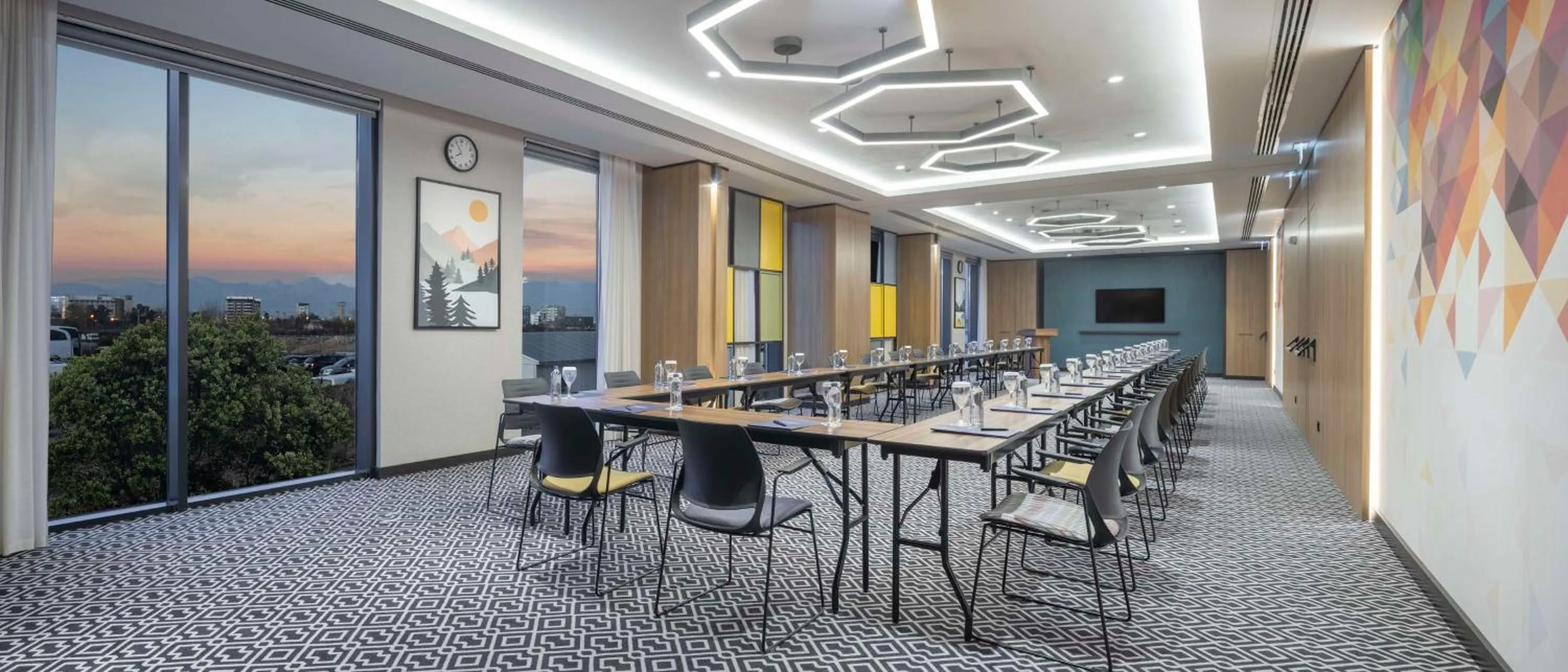 Meeting/conference room in Hampton by Hilton Antalya Airport