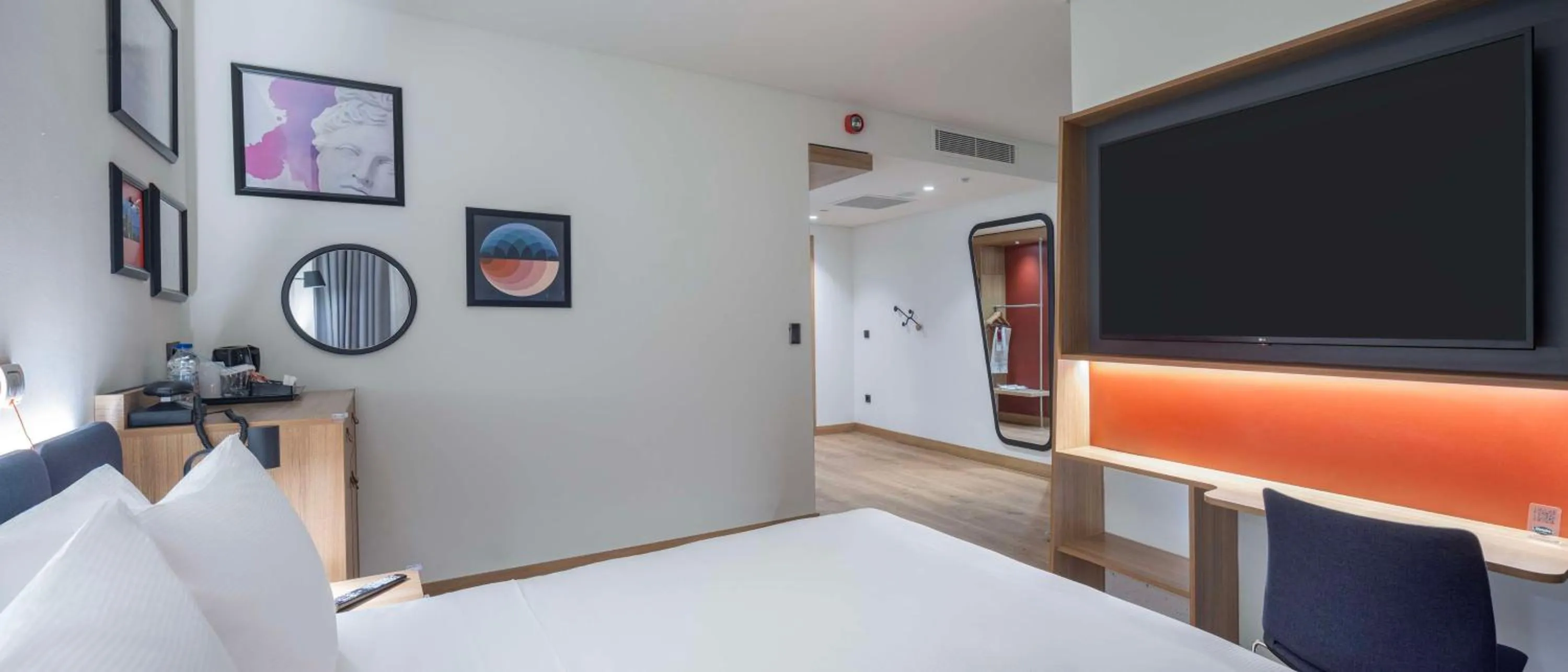 Bed in Hampton by Hilton Antalya Airport