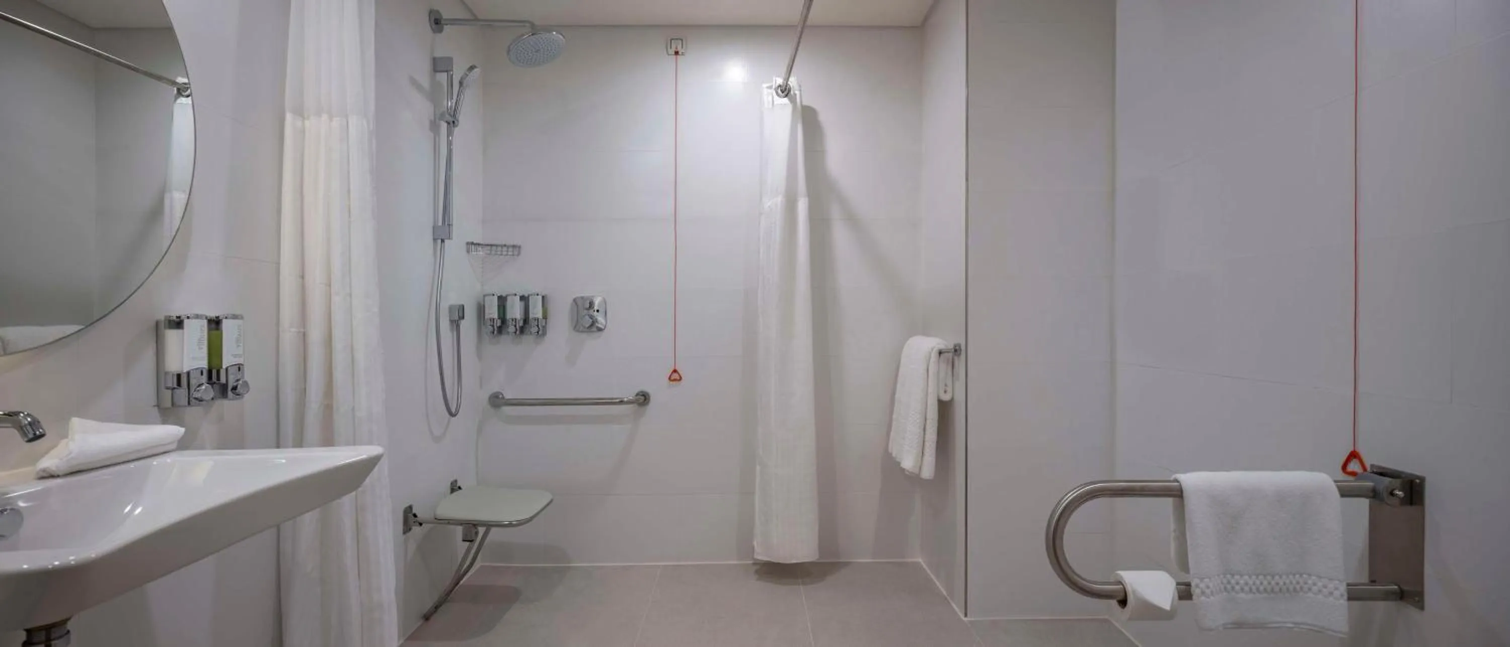 Bathroom in Hampton by Hilton Antalya Airport