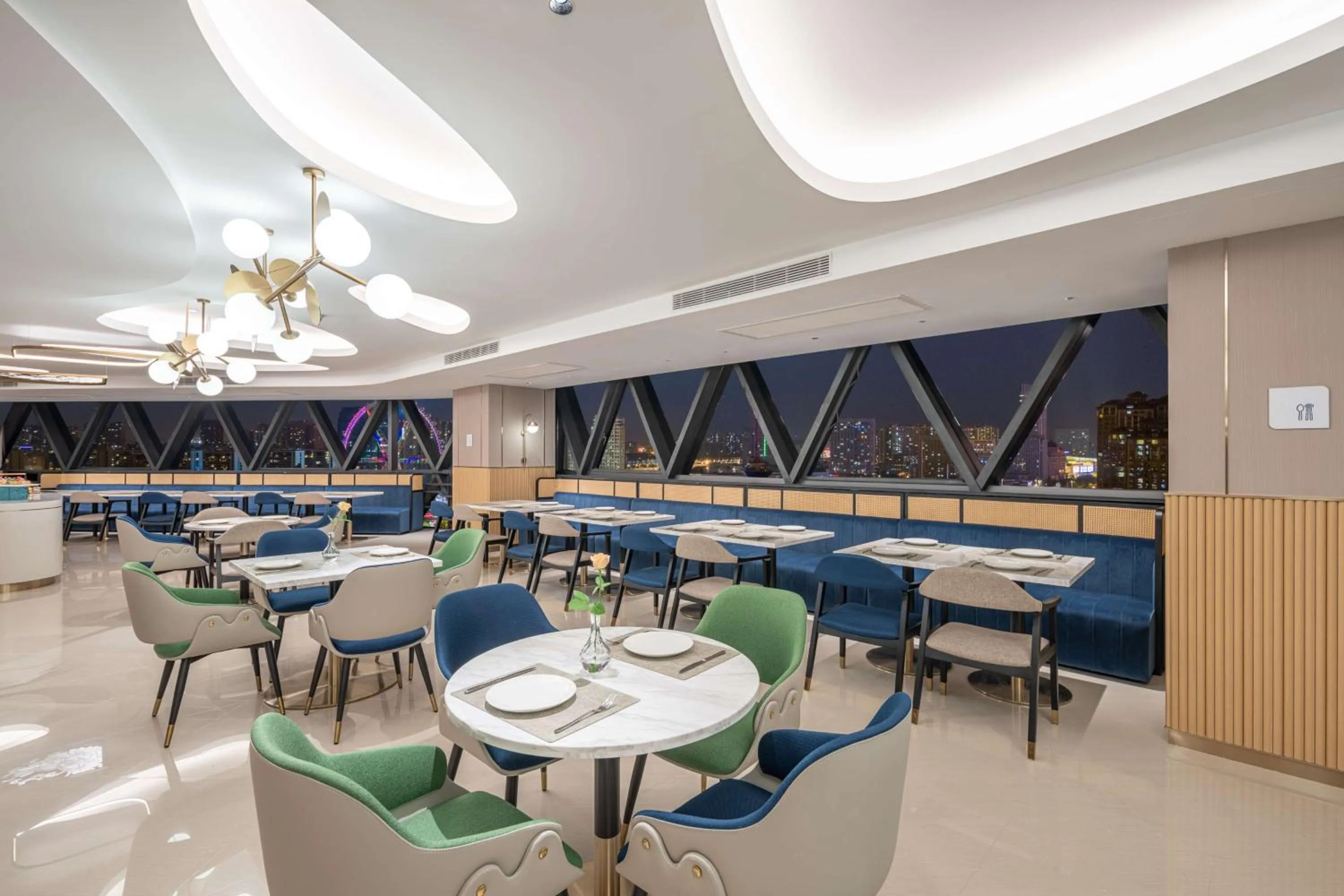Restaurant/places to eat in Hilton Garden Inn Nantong Haohe Scenic Area
