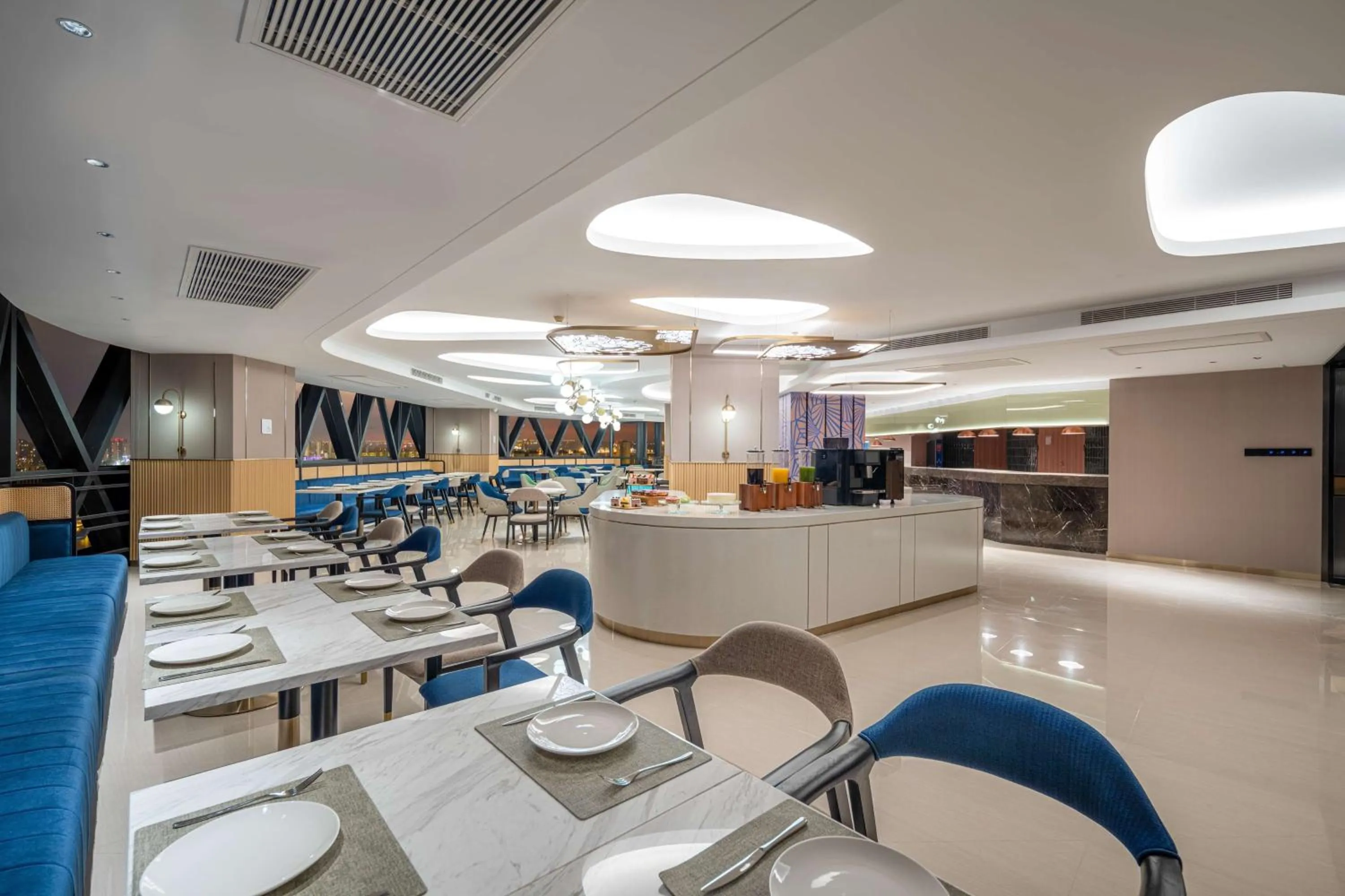 Restaurant/places to eat in Hilton Garden Inn Nantong Haohe Scenic Area