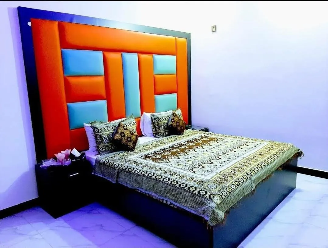 Bedroom, Bed in Galaxy Inn Guest House