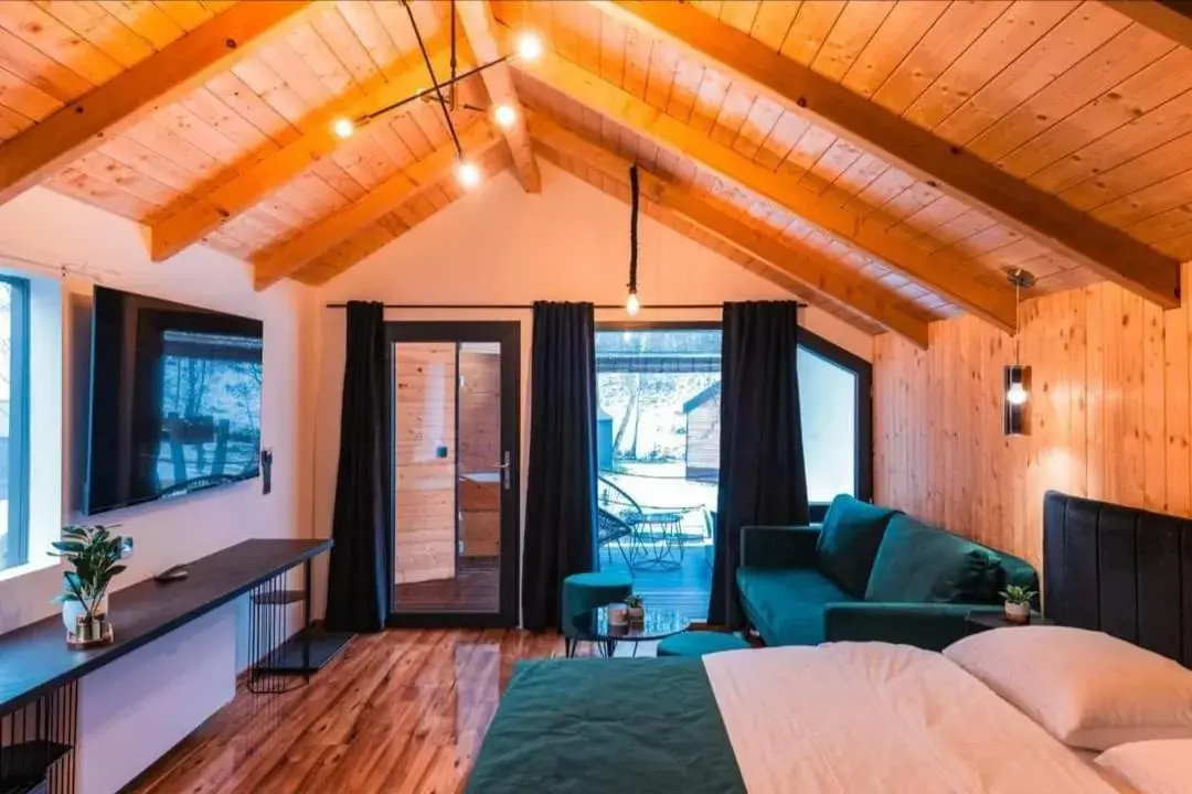 Double Room with Terrace in Glamping Resort Halicanum Double Room with Terrace in Glamping Resort Halicanum