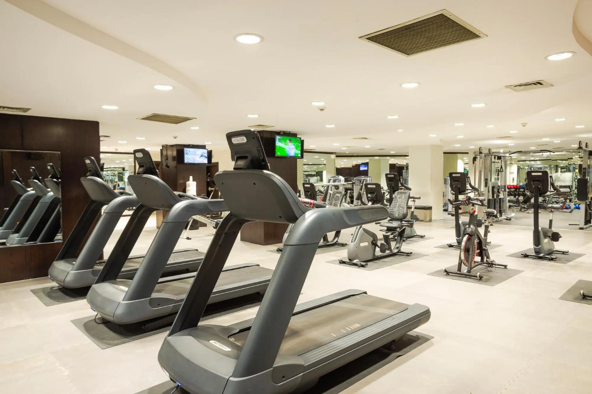 Fitness centre/facilities in Eko Hotel Signature