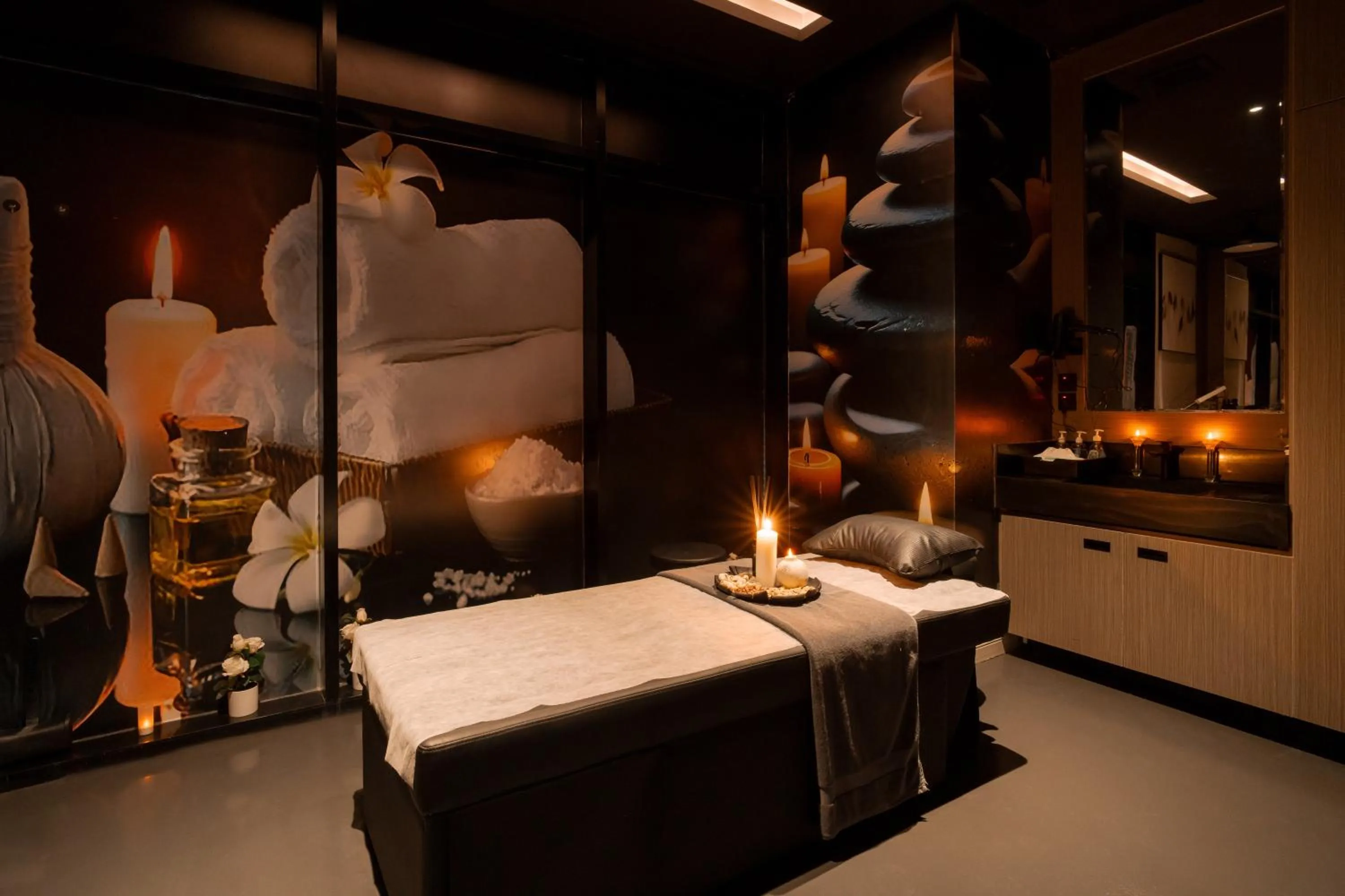 Massage in Msharef Almoden hotel