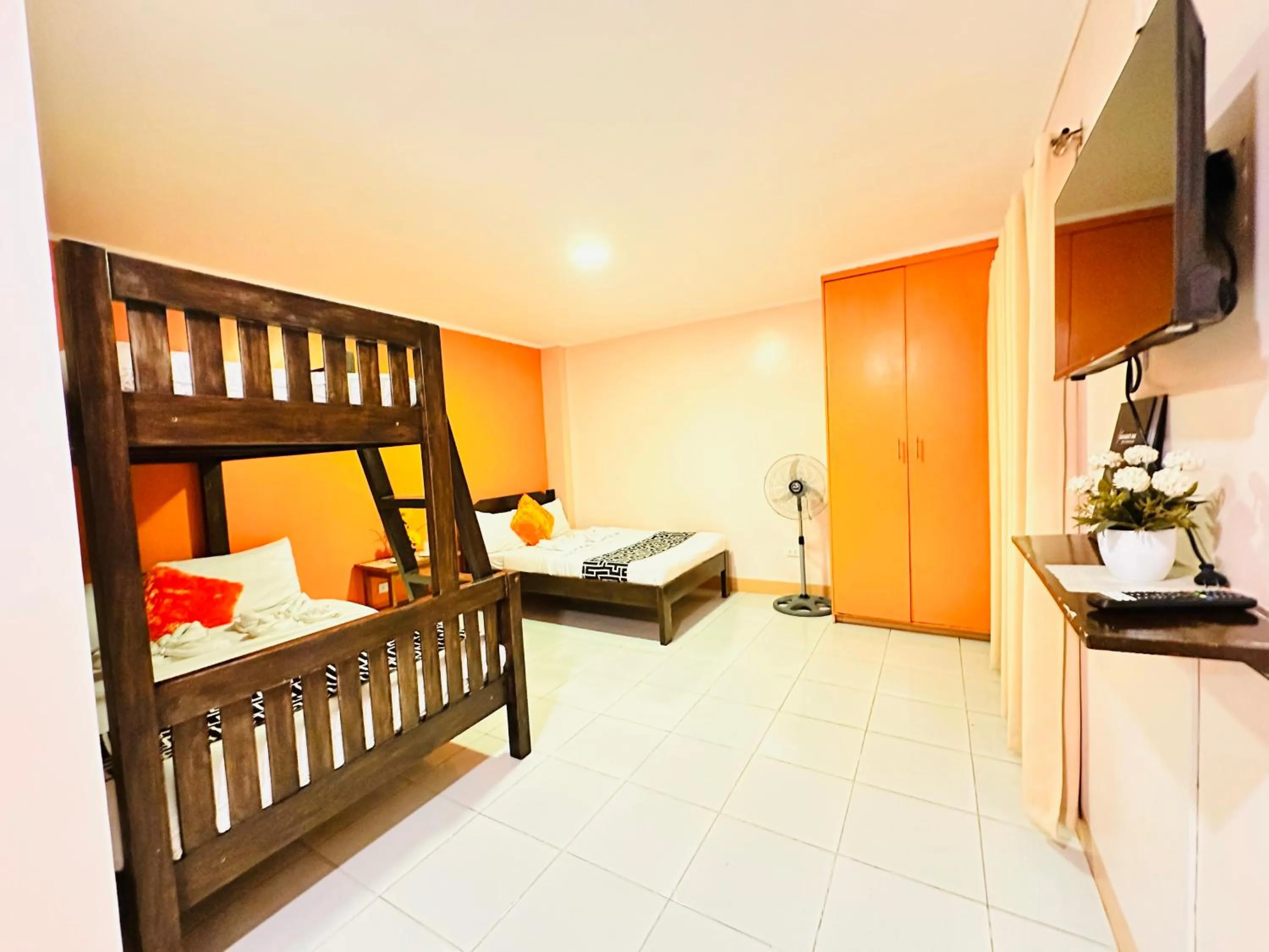 Bed in Sukhavati Inn