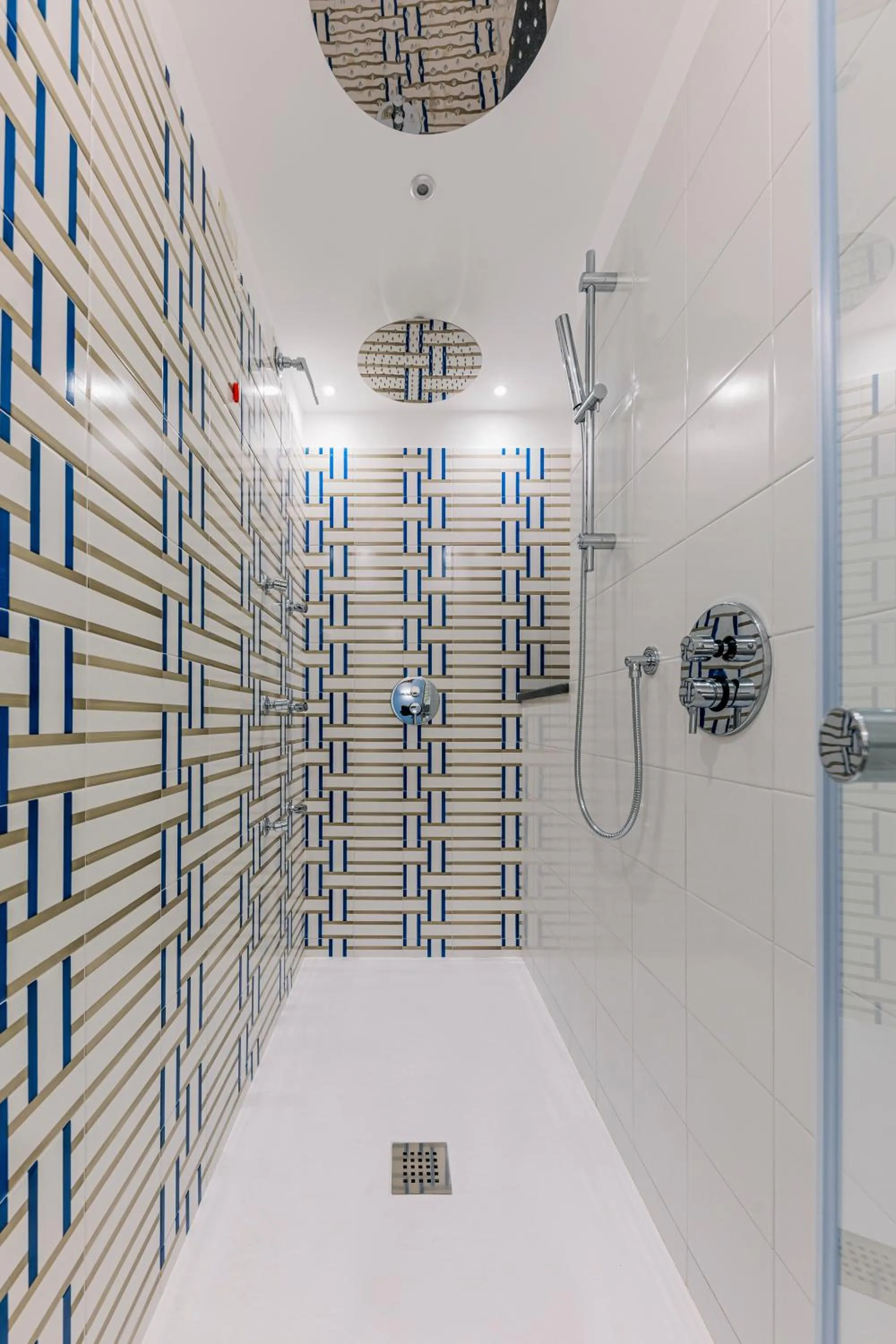 Shower in Monte Brusara Relais