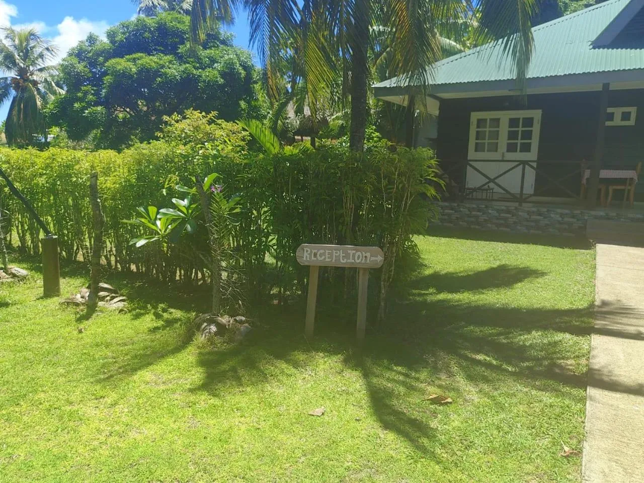 Garden in Chez Michellin Pensions Residence