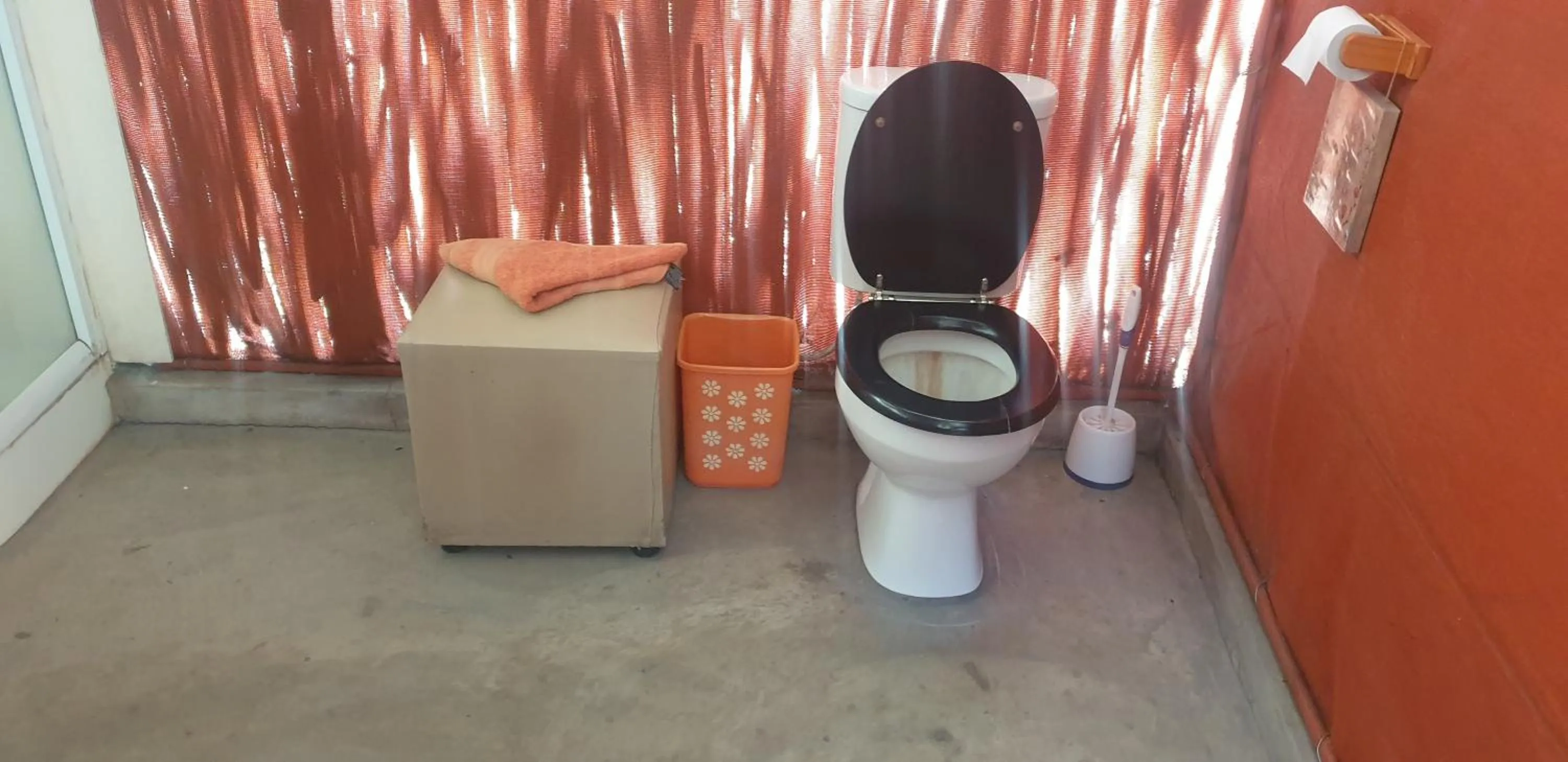 Toilet in Paradise Camp Game Lodge