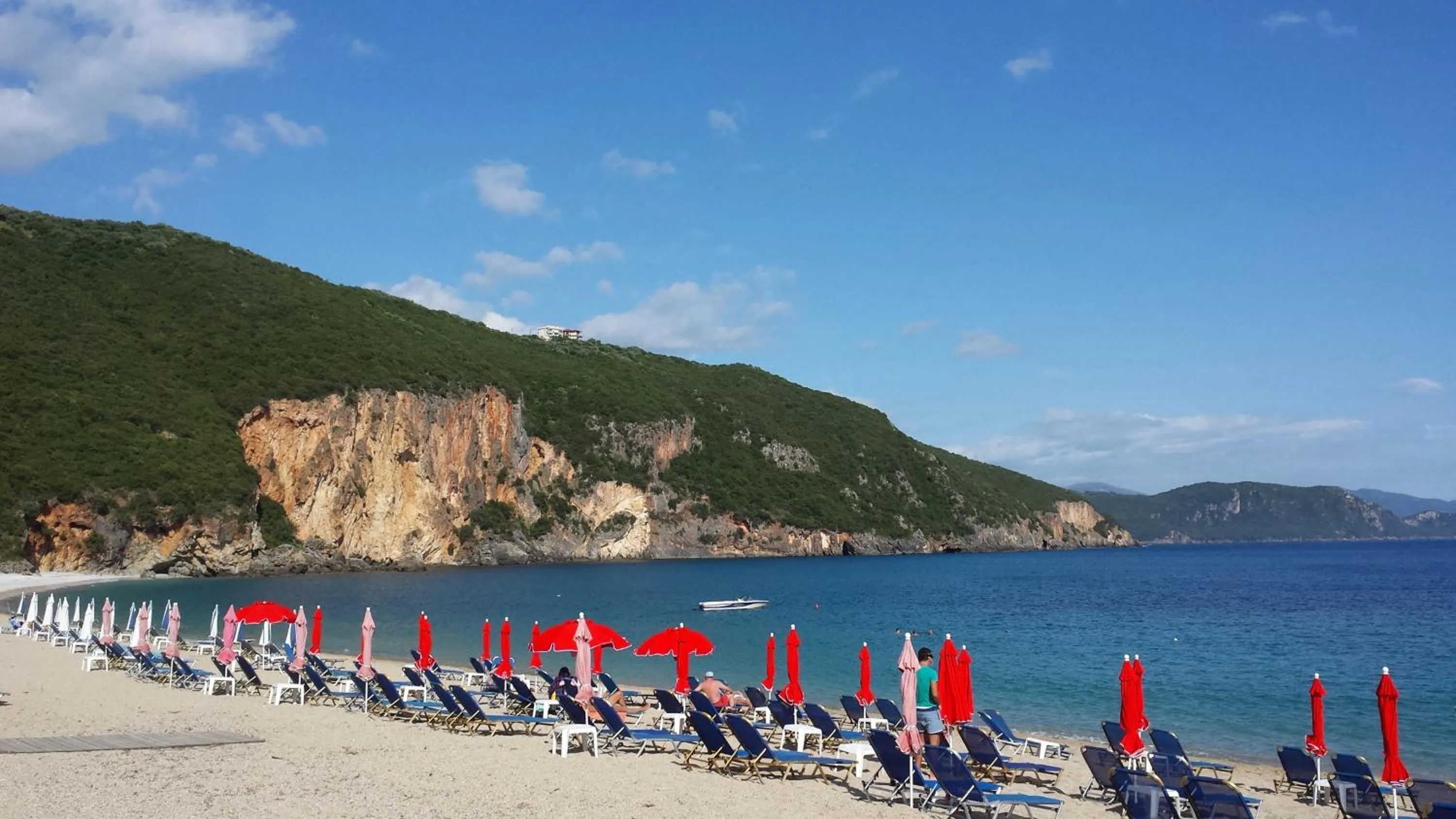 Natural landscape in Spiros Studios