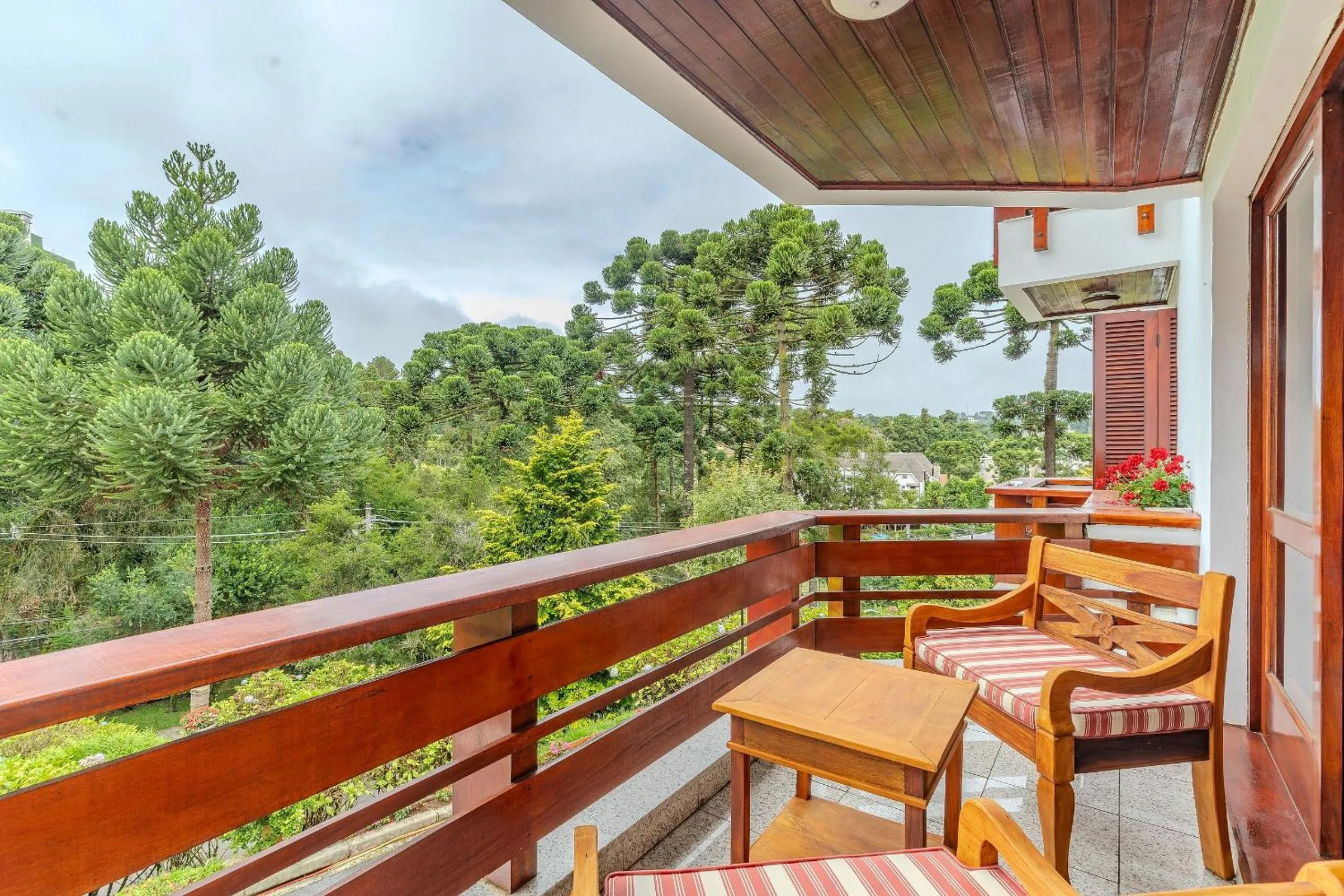 Lindo Apartamento próximo ao centro do Capivari