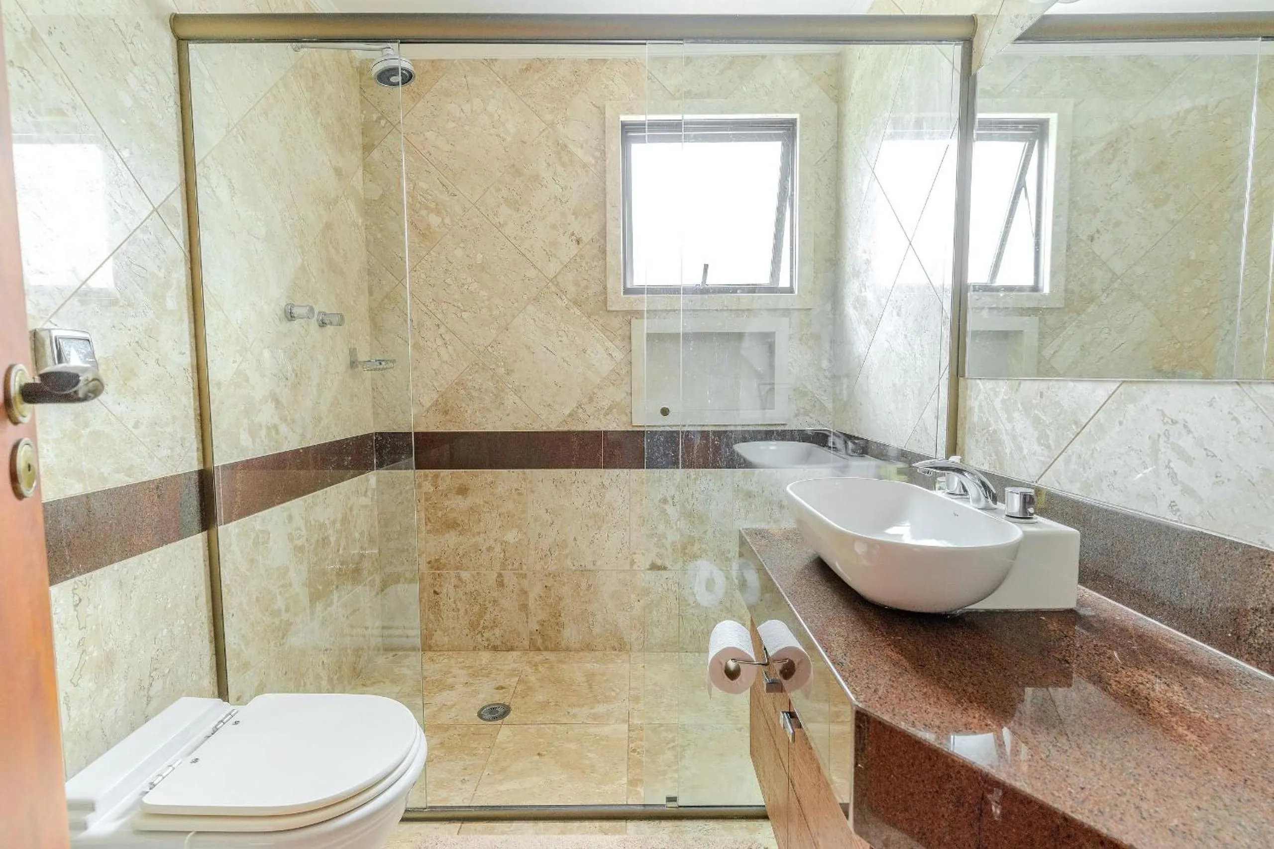 Lindo Apartamento próximo ao centro do Capivari