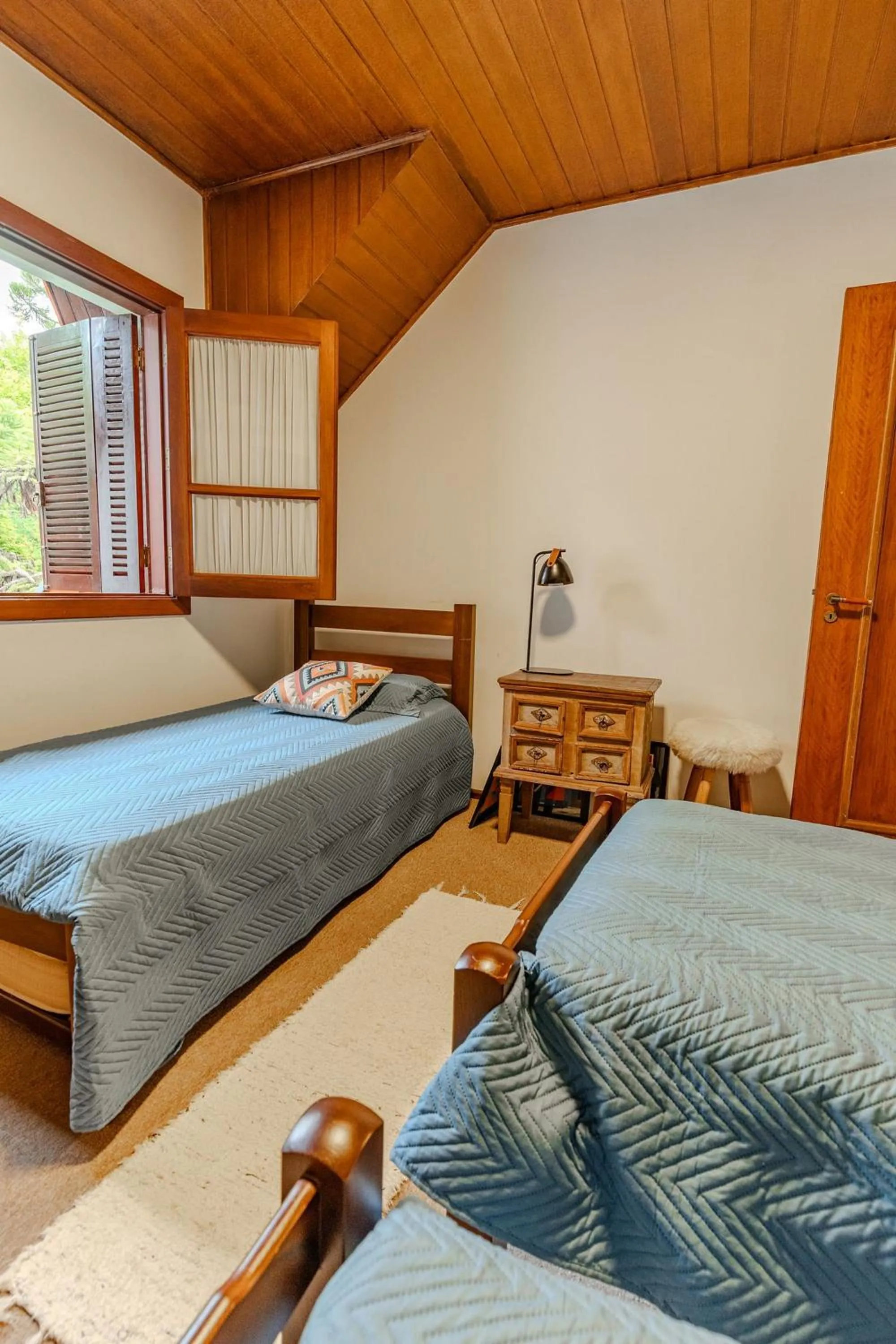 Bed in Lindo Apartamento próximo ao centro do Capivari