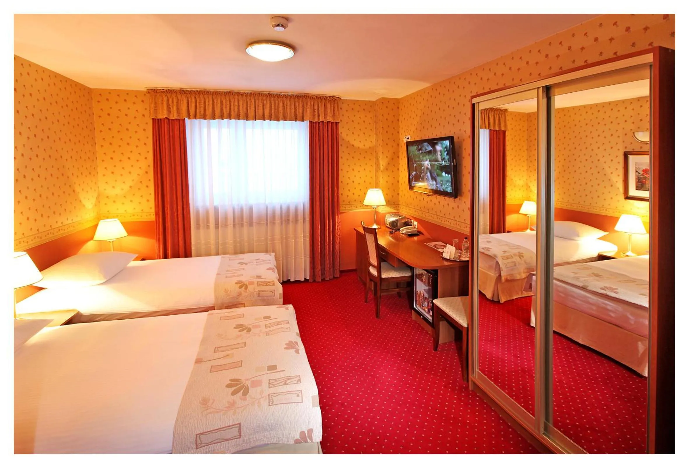 Photo of the whole room, Bed in Hotel Janusz