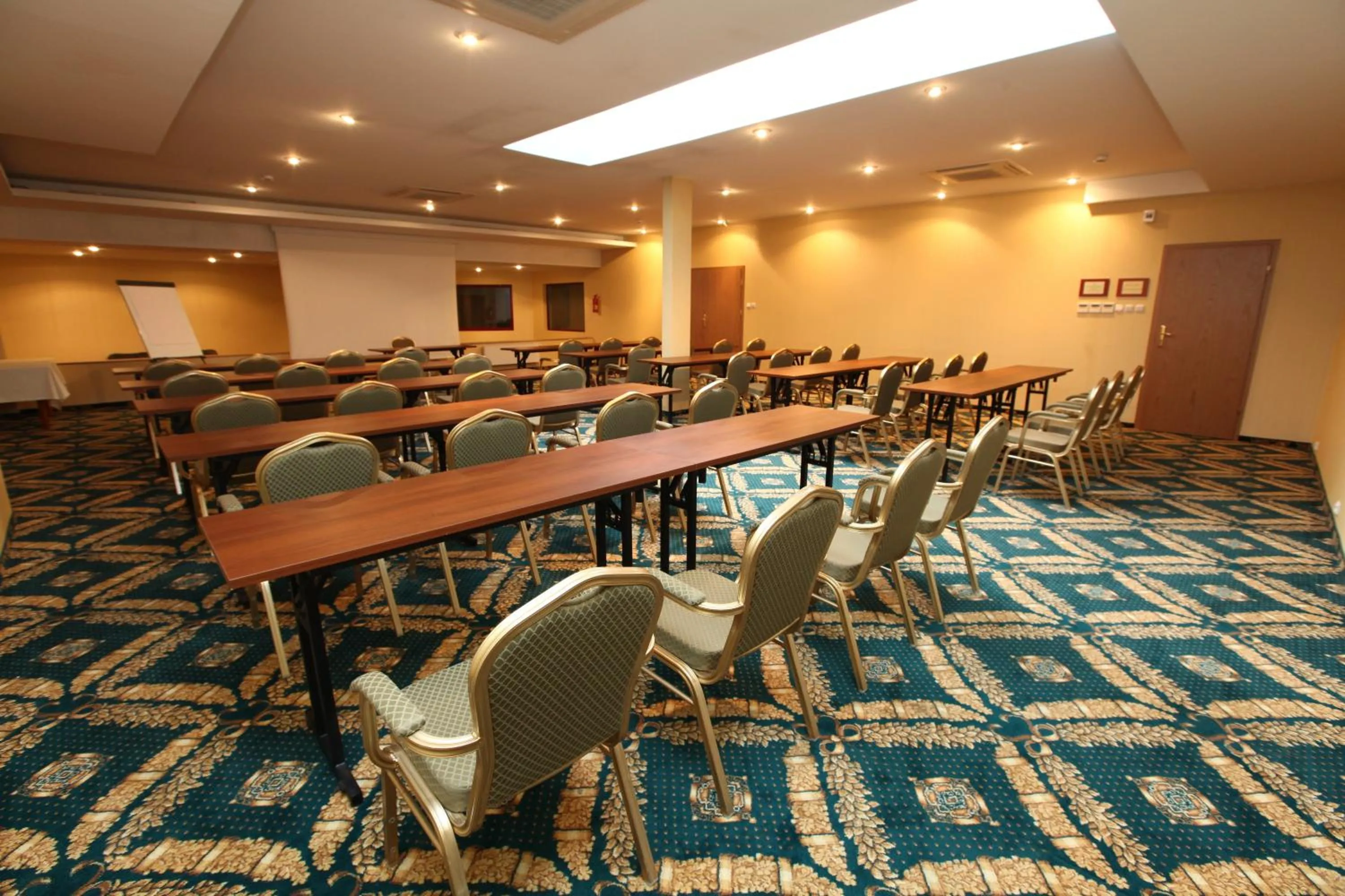 Business facilities in Hotel Janusz