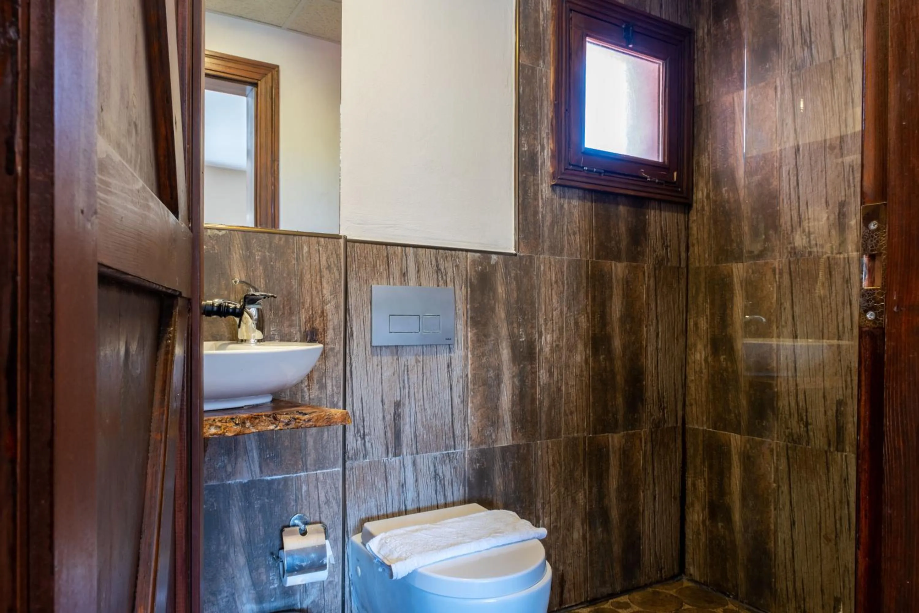 Bathroom in Espira by Antioch Hotel