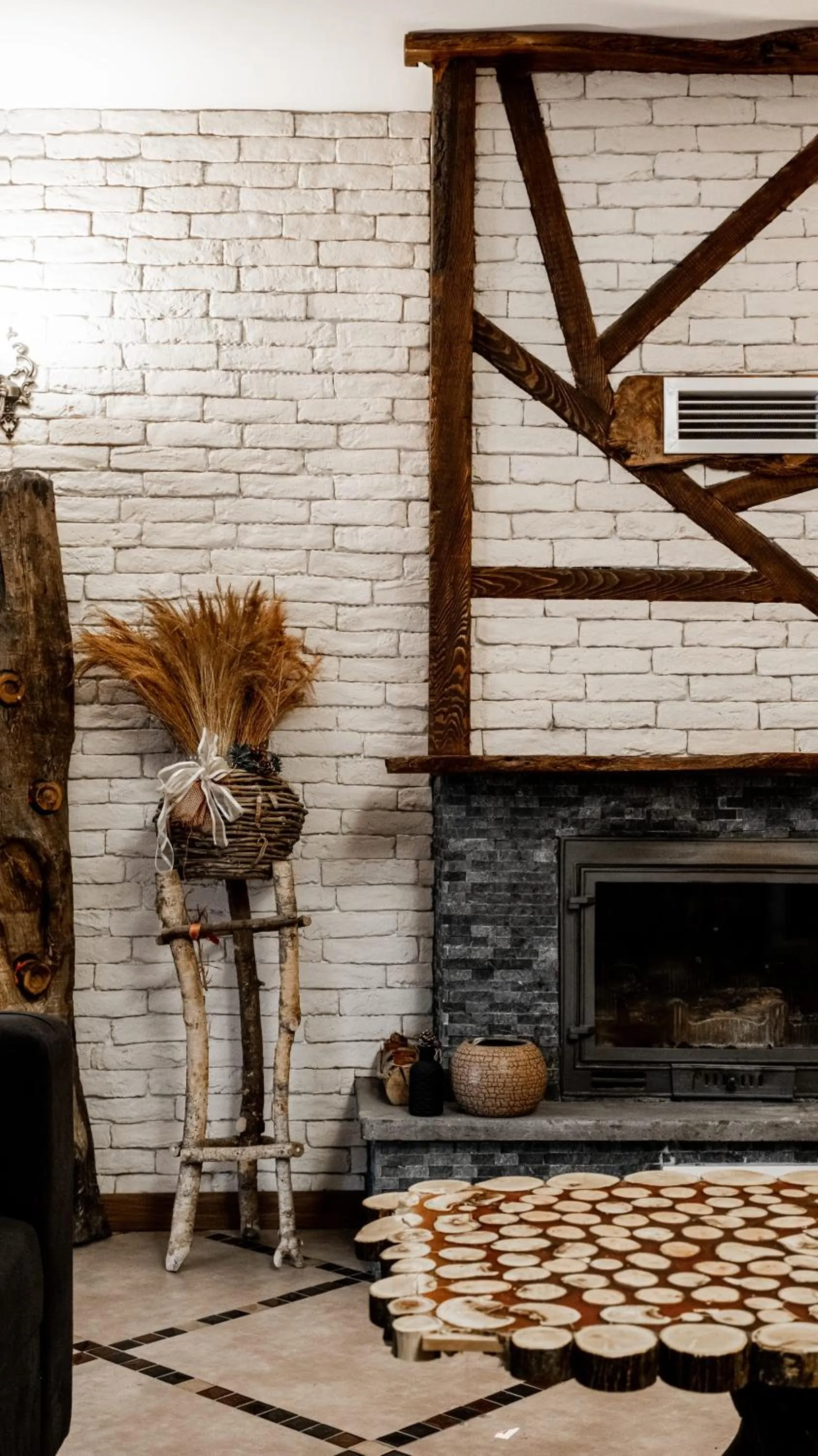 Decorative detail in Espira by Antioch Hotel