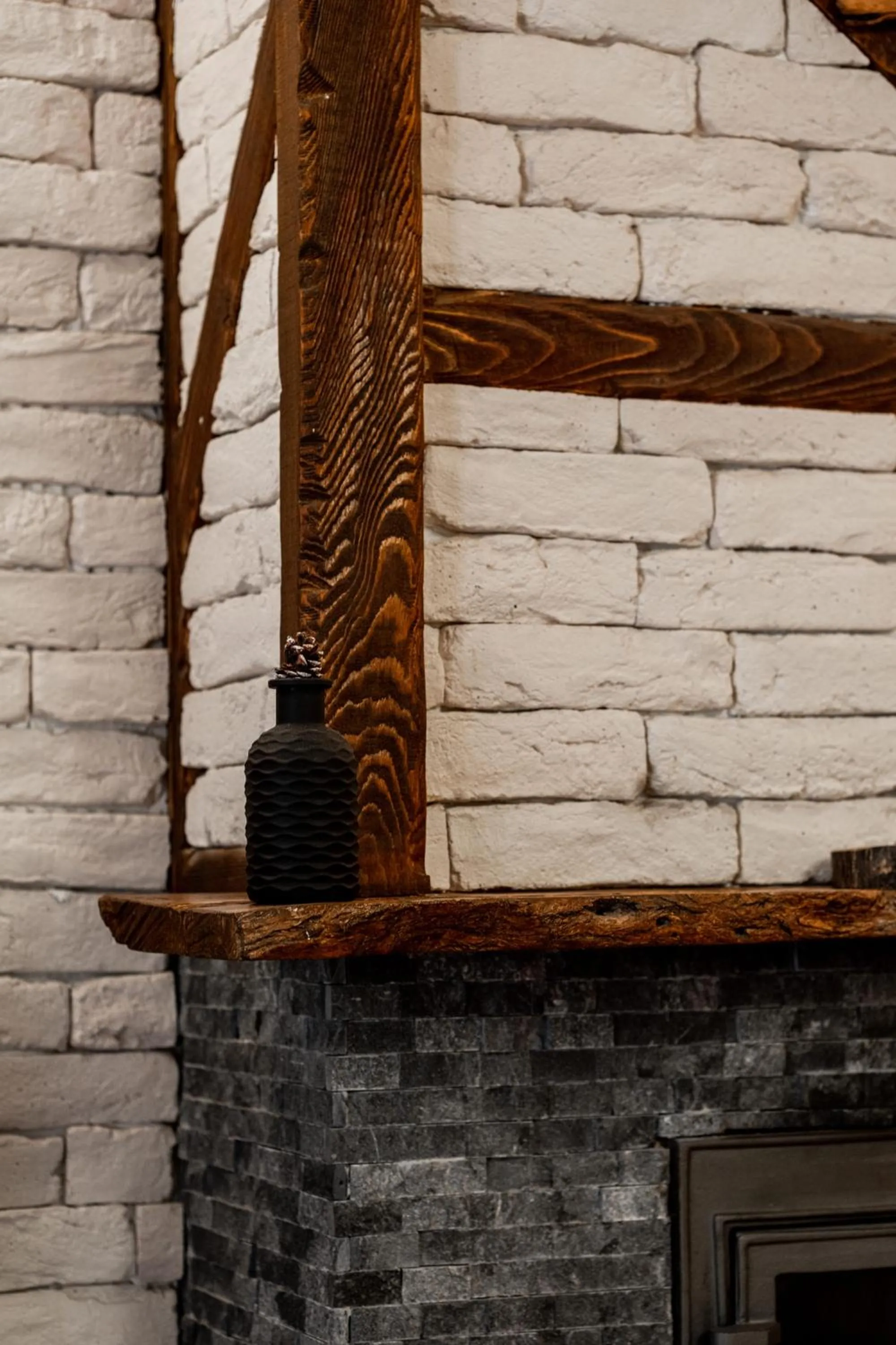 Decorative detail in Espira by Antioch Hotel