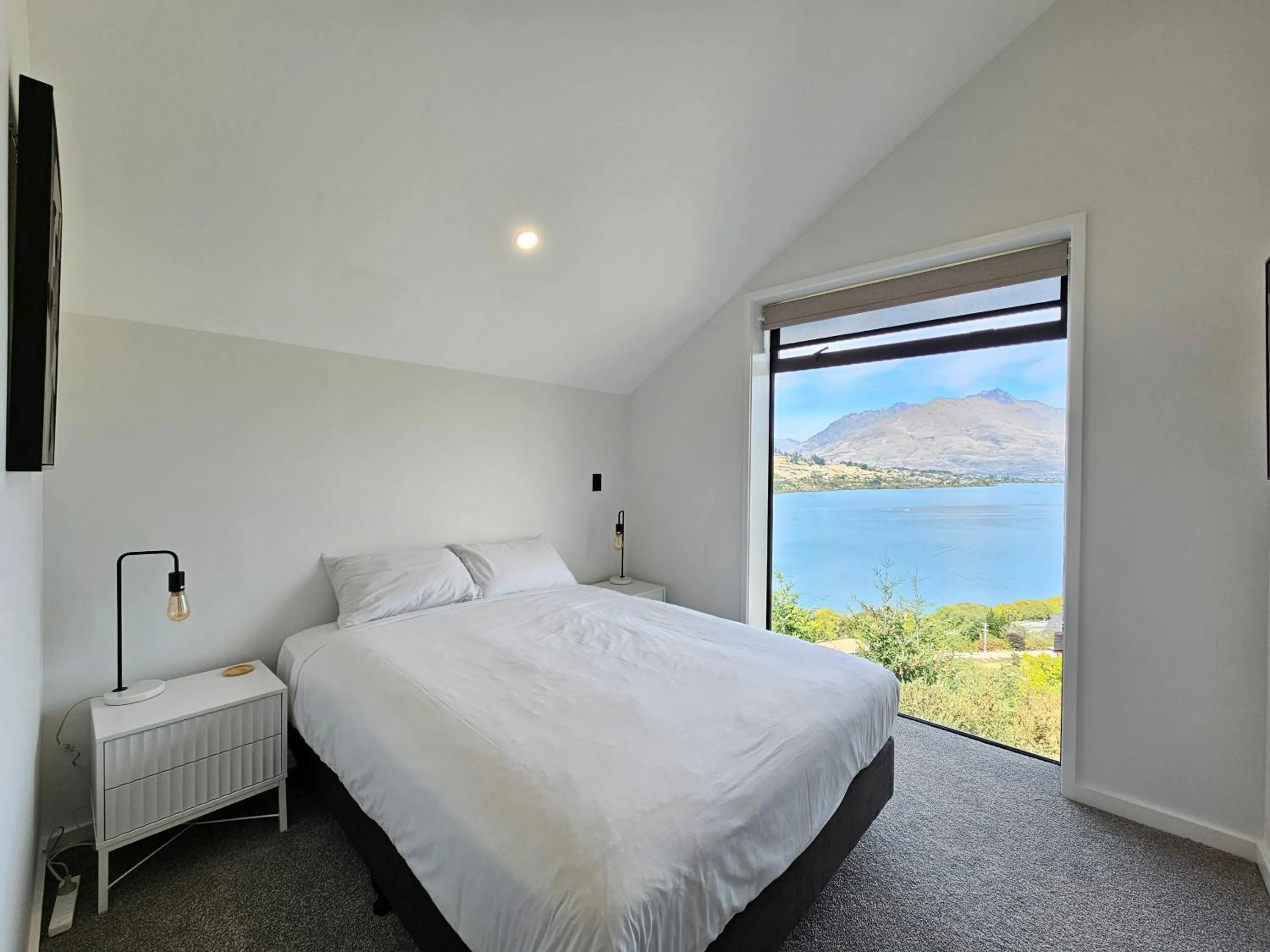 Bedroom, Bed in Elia's House