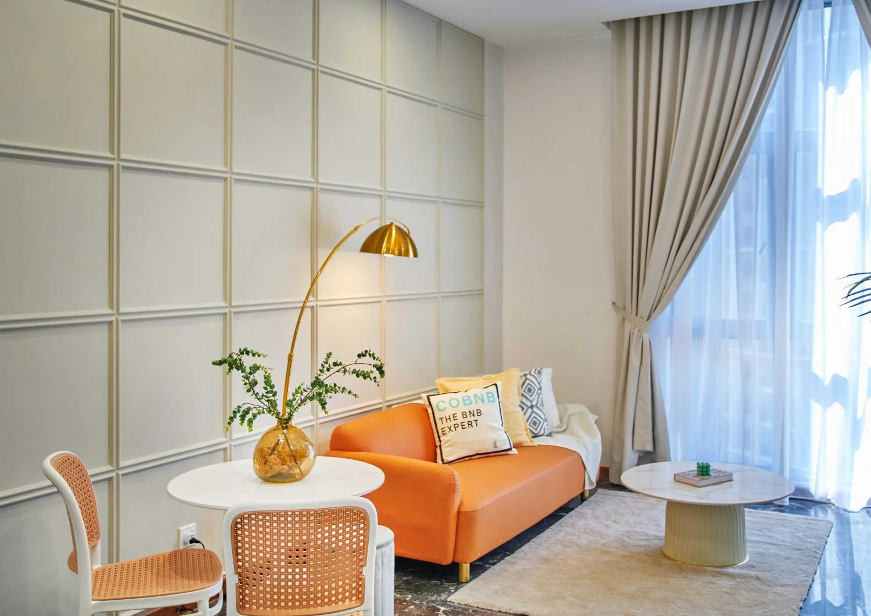 Living room in Royce Residence KLCC by Cobnb