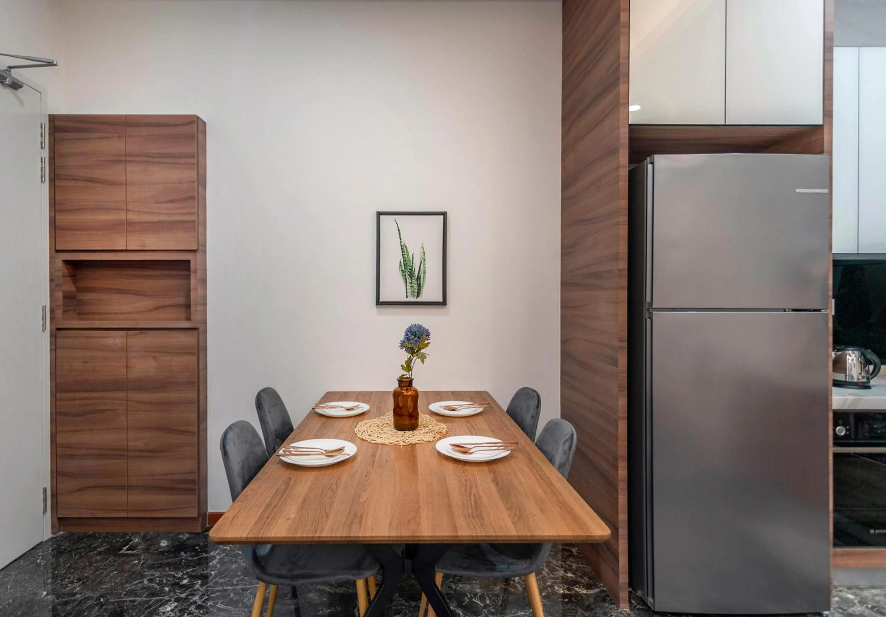 Kitchen or kitchenette in Royce Residence KLCC by Cobnb