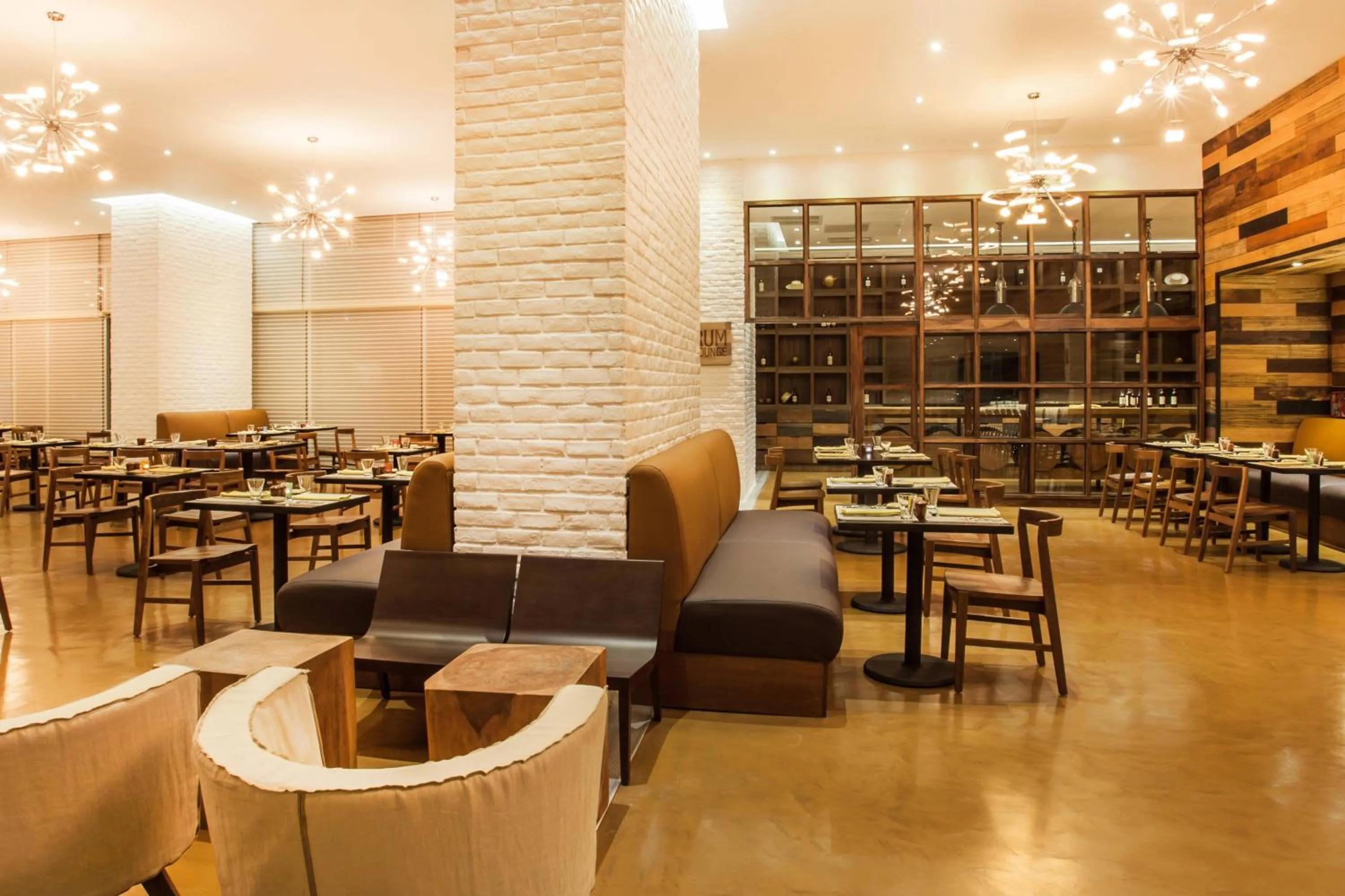 Restaurant/places to eat in Sortis Hotel, Spa & Casino, Autograph Collection