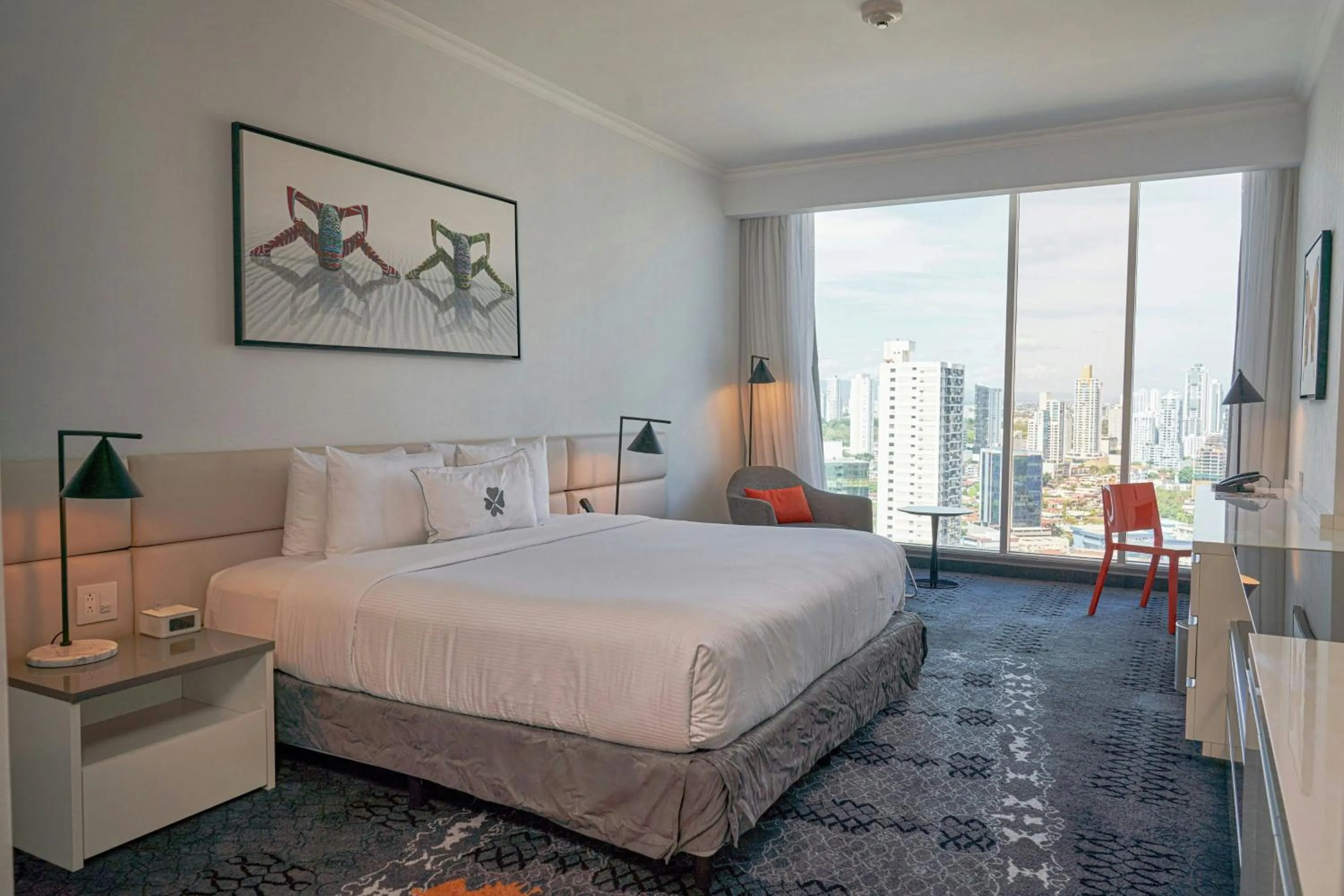 Photo of the whole room, Bed in Sortis Hotel, Spa & Casino, Autograph Collection