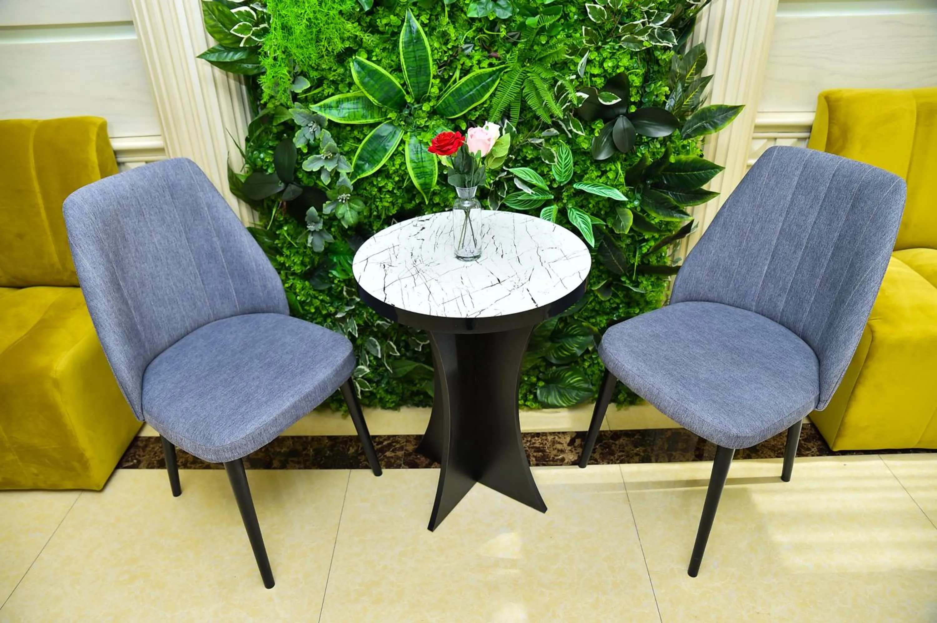 Dining area in Karat Inn Boutique Hotel