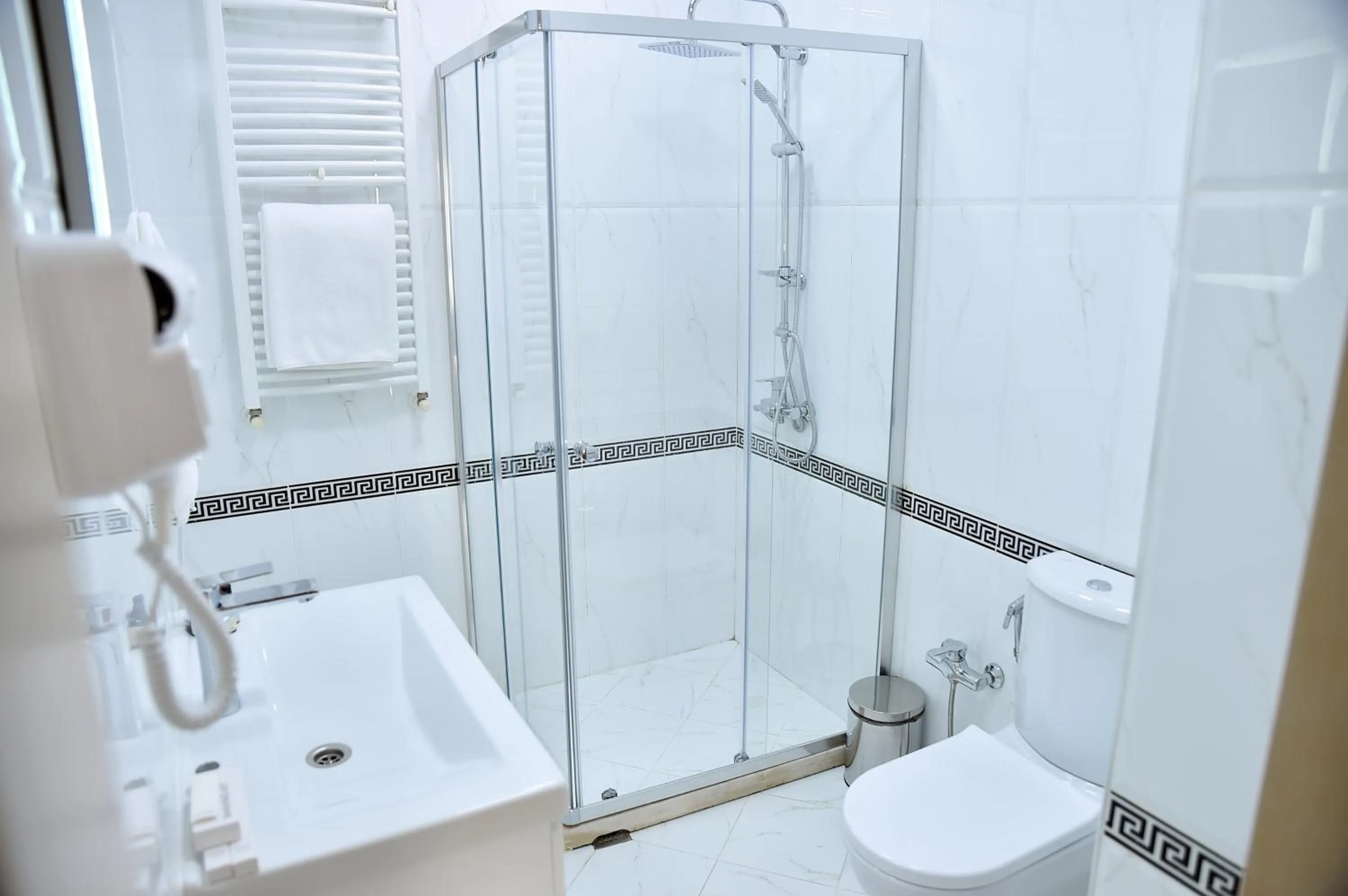 Toilet in Karat Inn Boutique Hotel