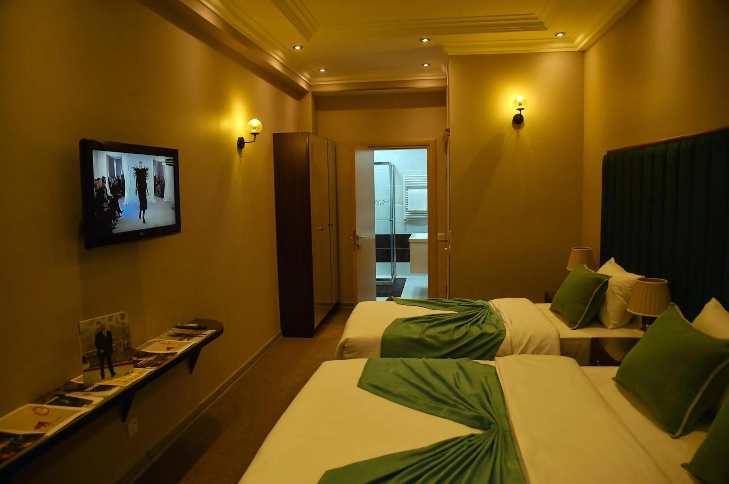 Massage in Karat Inn Boutique Hotel