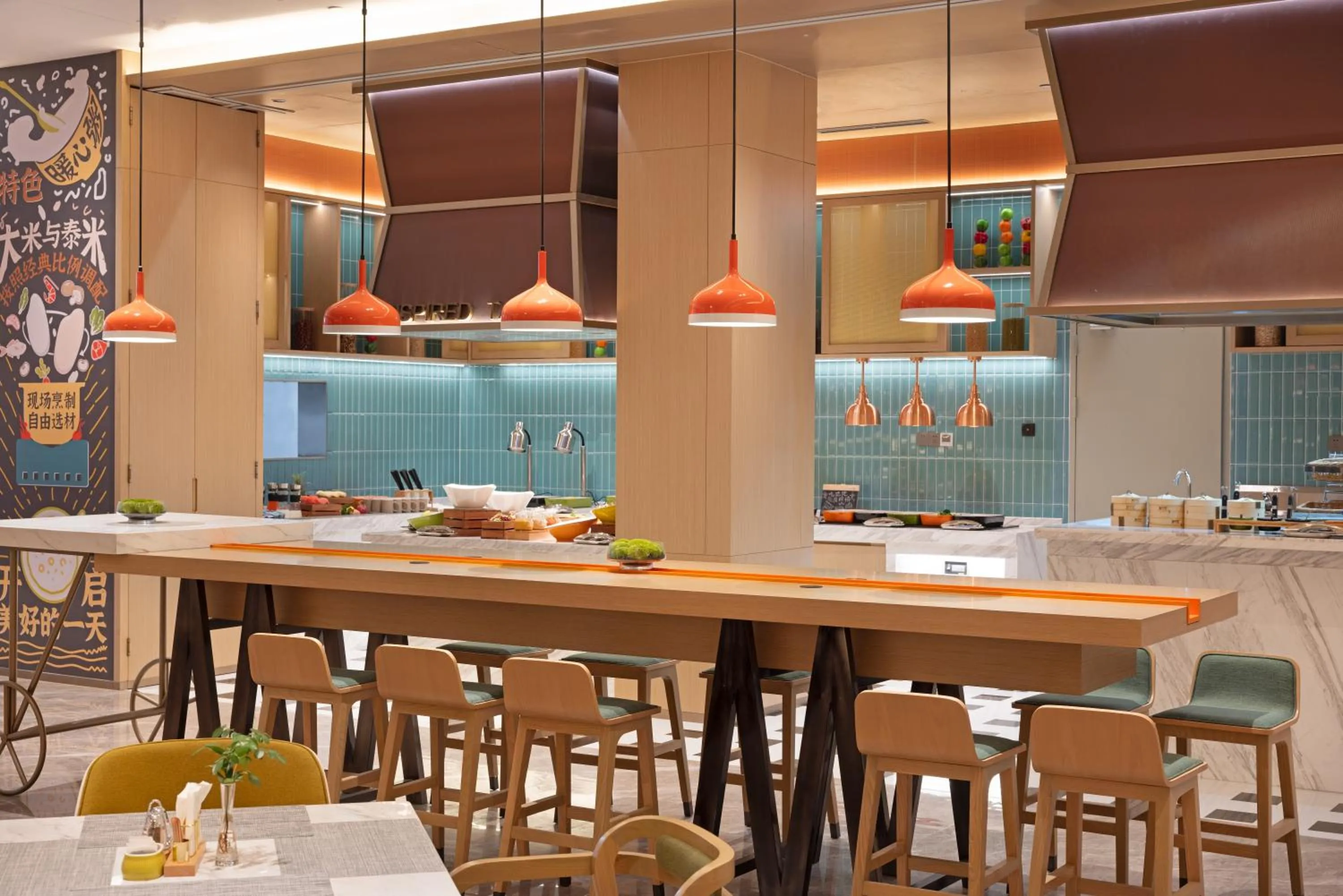 Restaurant/places to eat in Home2 Suites By Hilton Hotel Guangzhou Baiyun International Airport Branch - Free Shuttle Bus to Guangzhou Baiyun International Airport & Free Deliver Service to Canton Fair Complex During Canton Fair Period