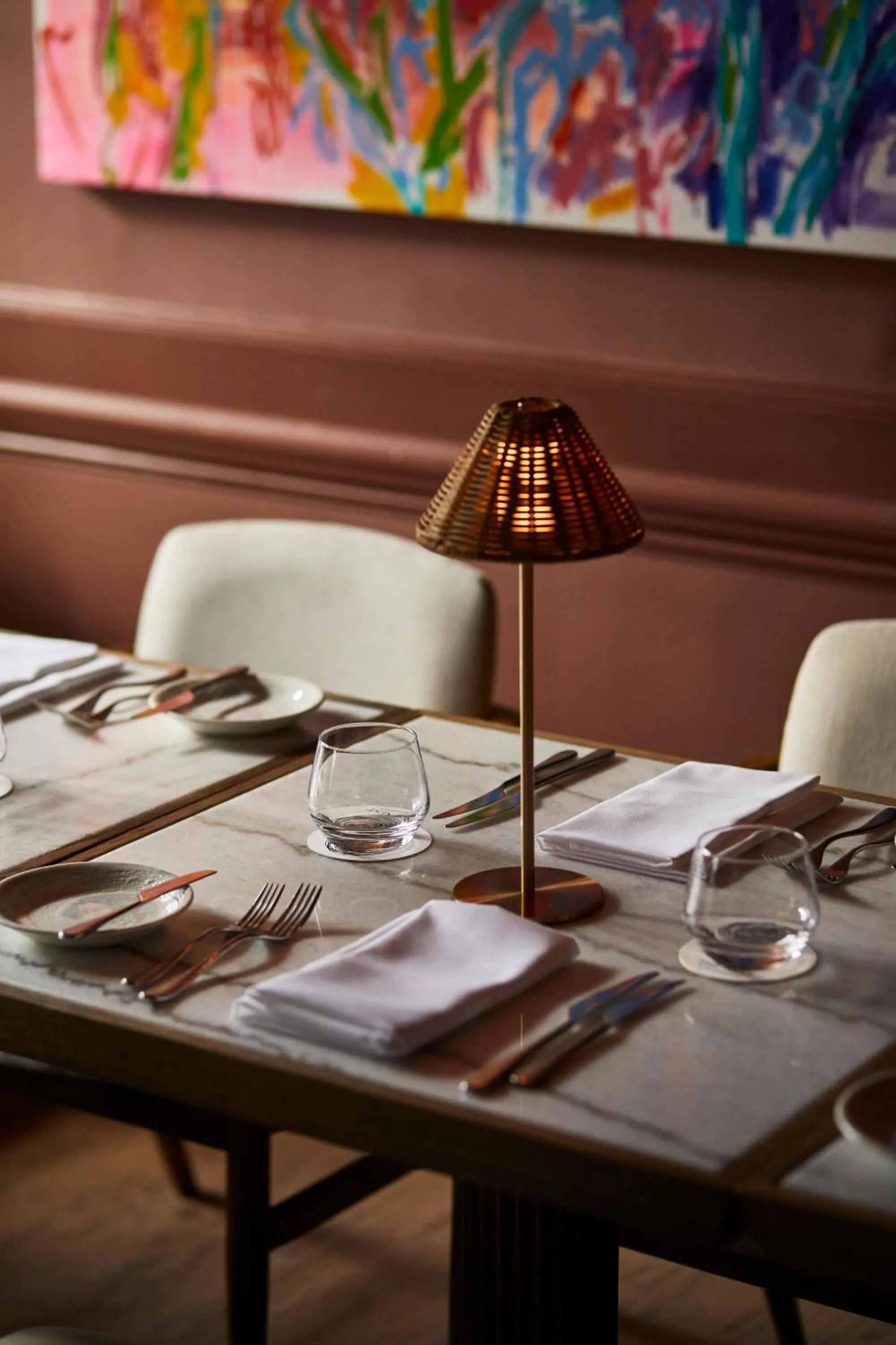 Restaurant/places to eat in The Feathers Hotel