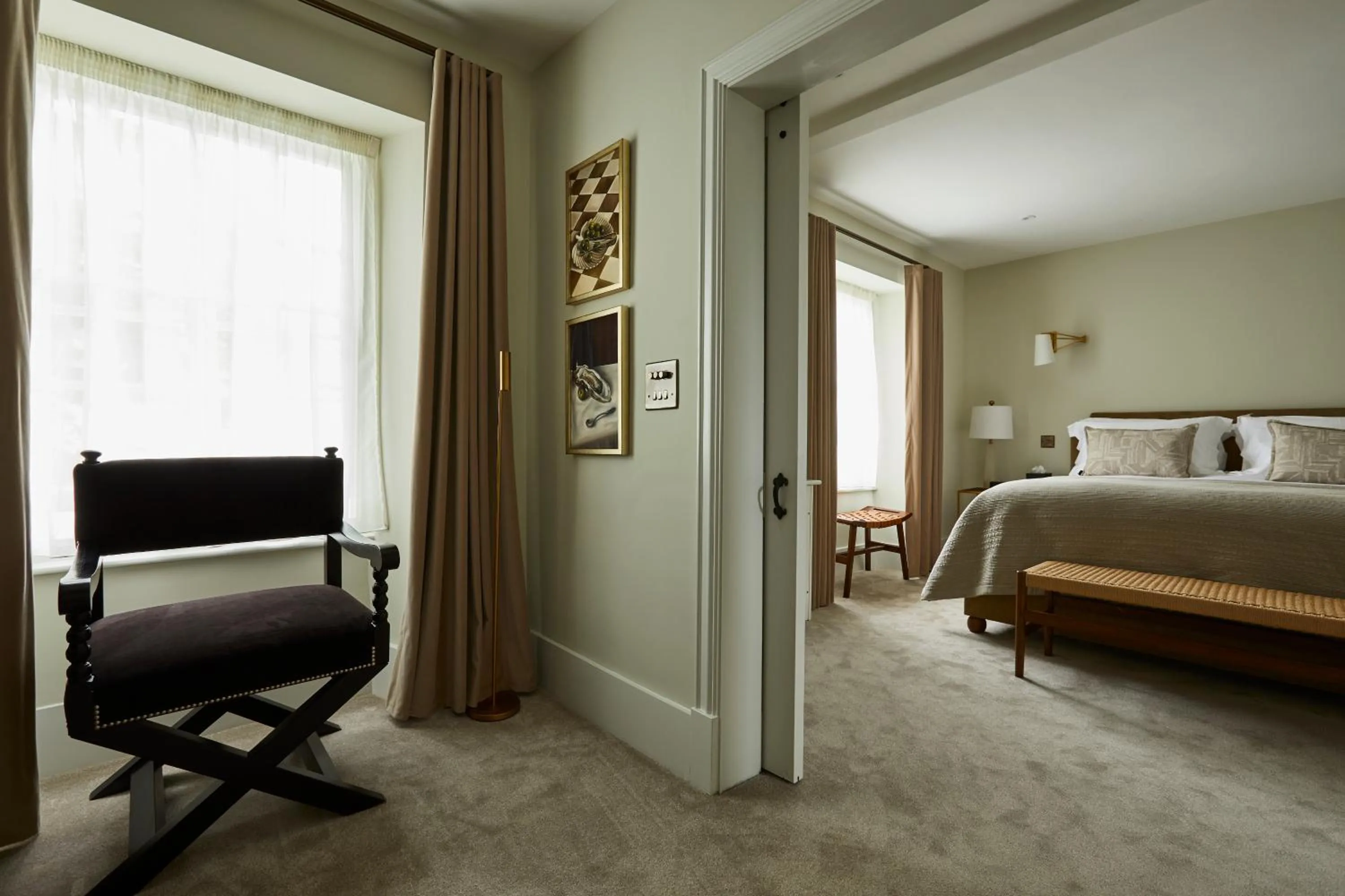 Bed in The Feathers Hotel