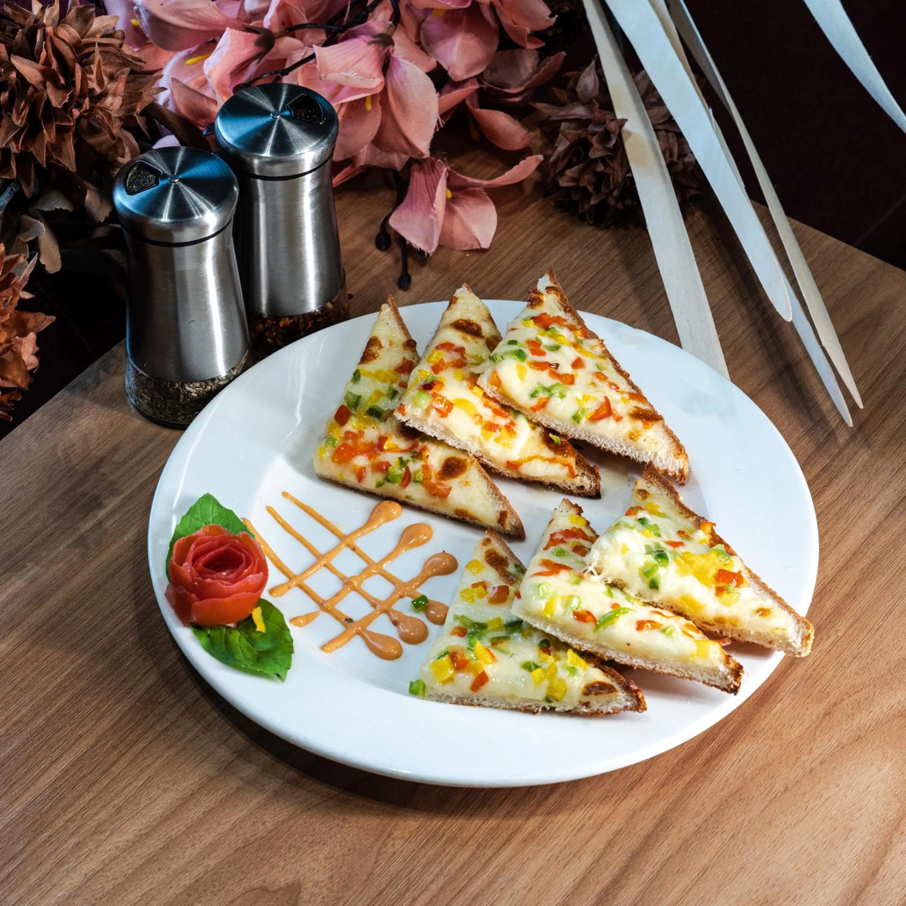 Food in Pride Elite Dwarka Near Dwarkadhish Temple