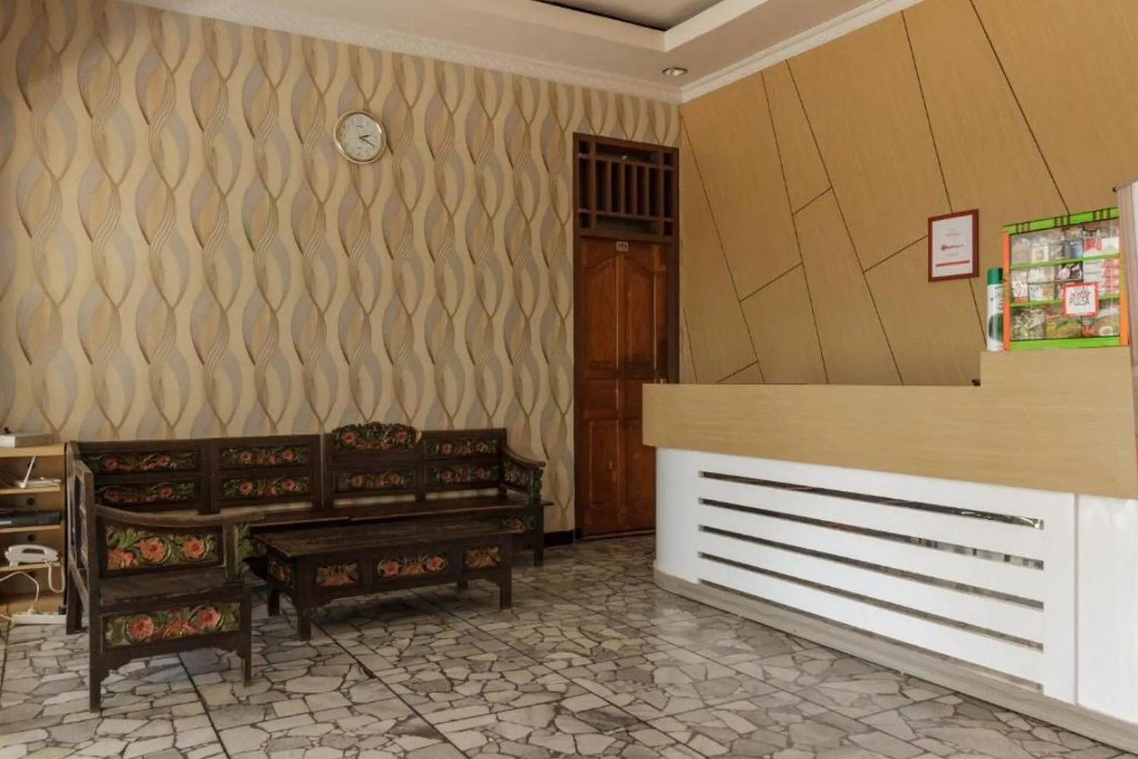 Lobby or reception in RedDoorz @ Pantai Panjang Bengkulu