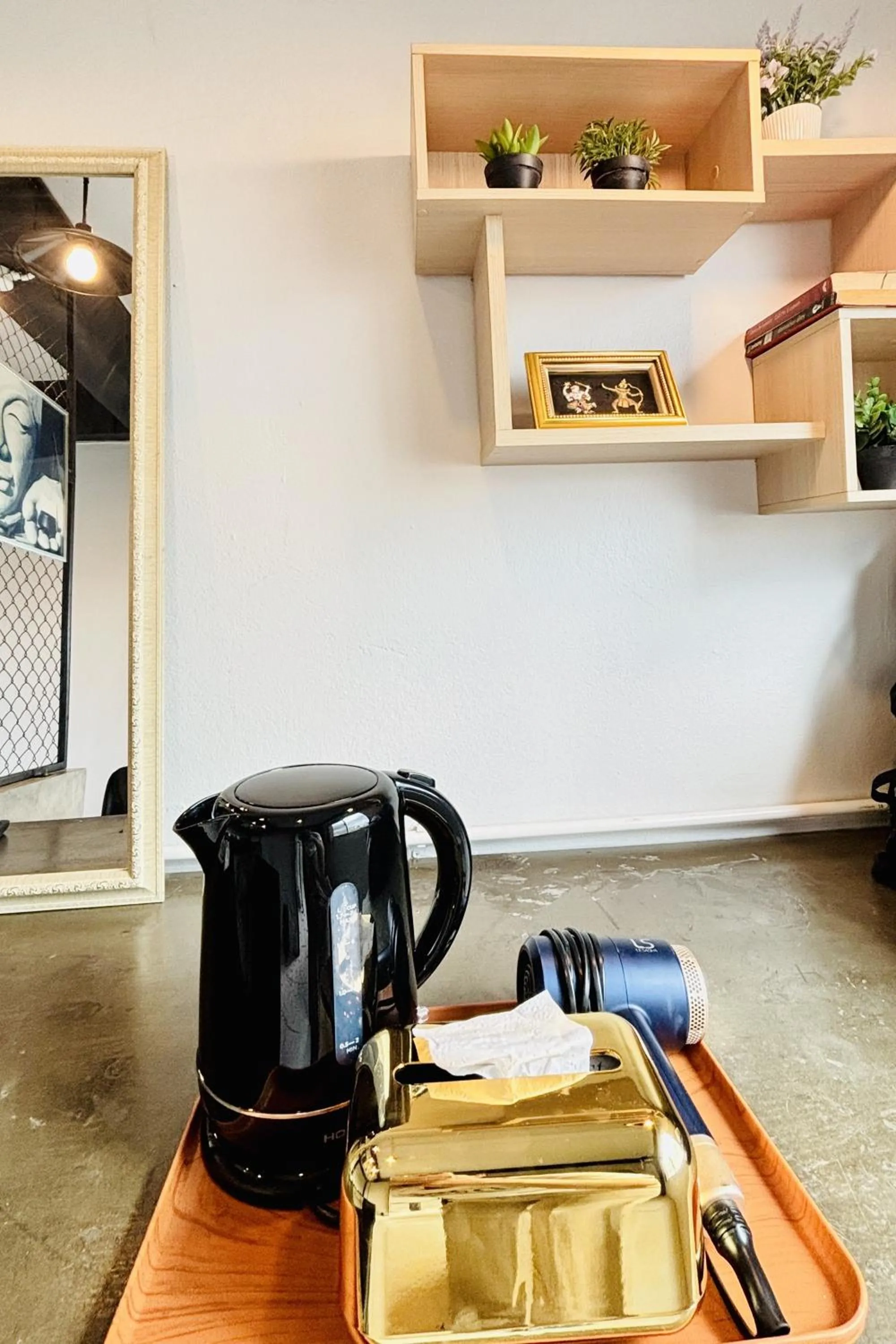 Coffee/tea facilities in The Yak Cozy Chiang Mai