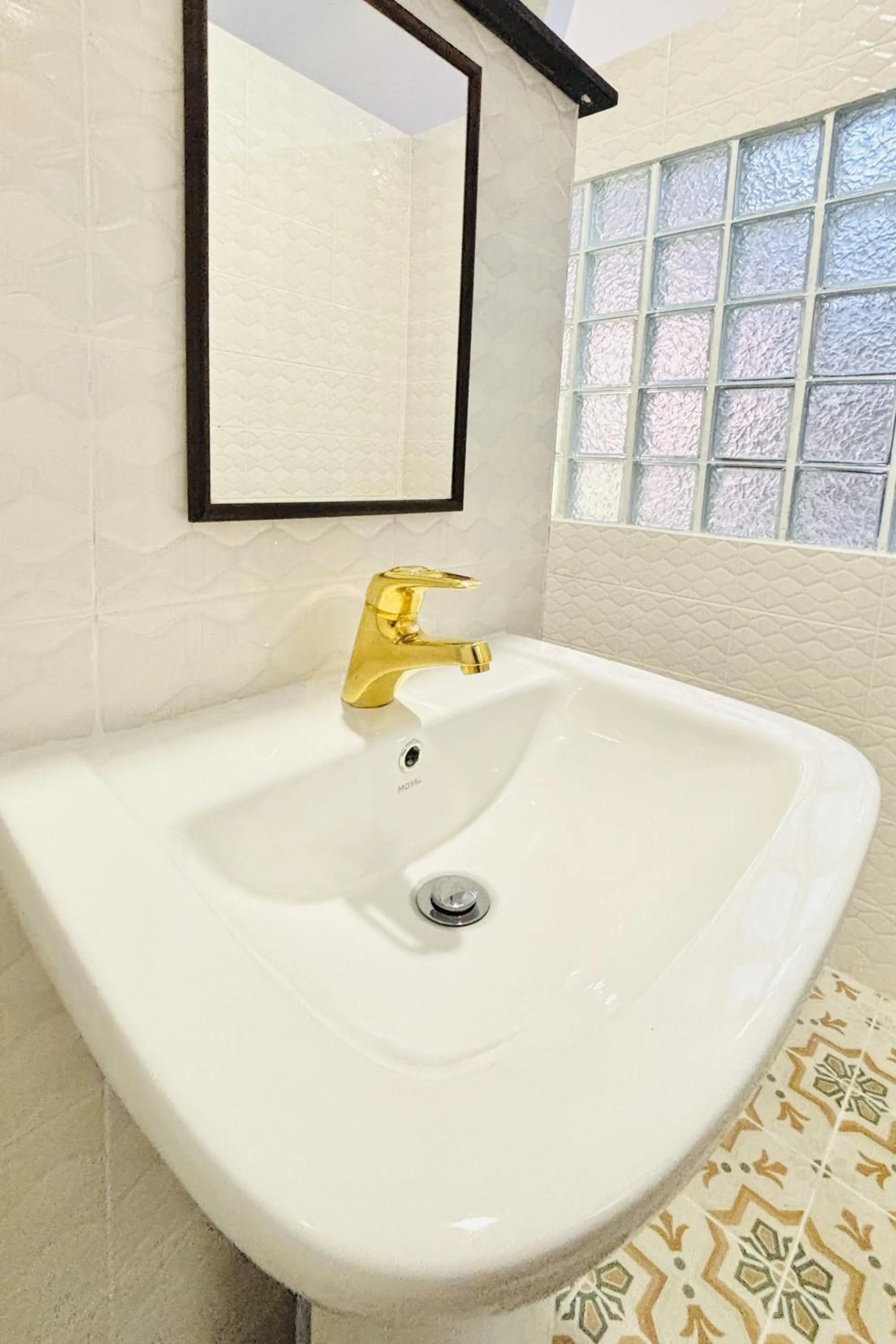 Bathroom in The Yak Cozy Chiang Mai